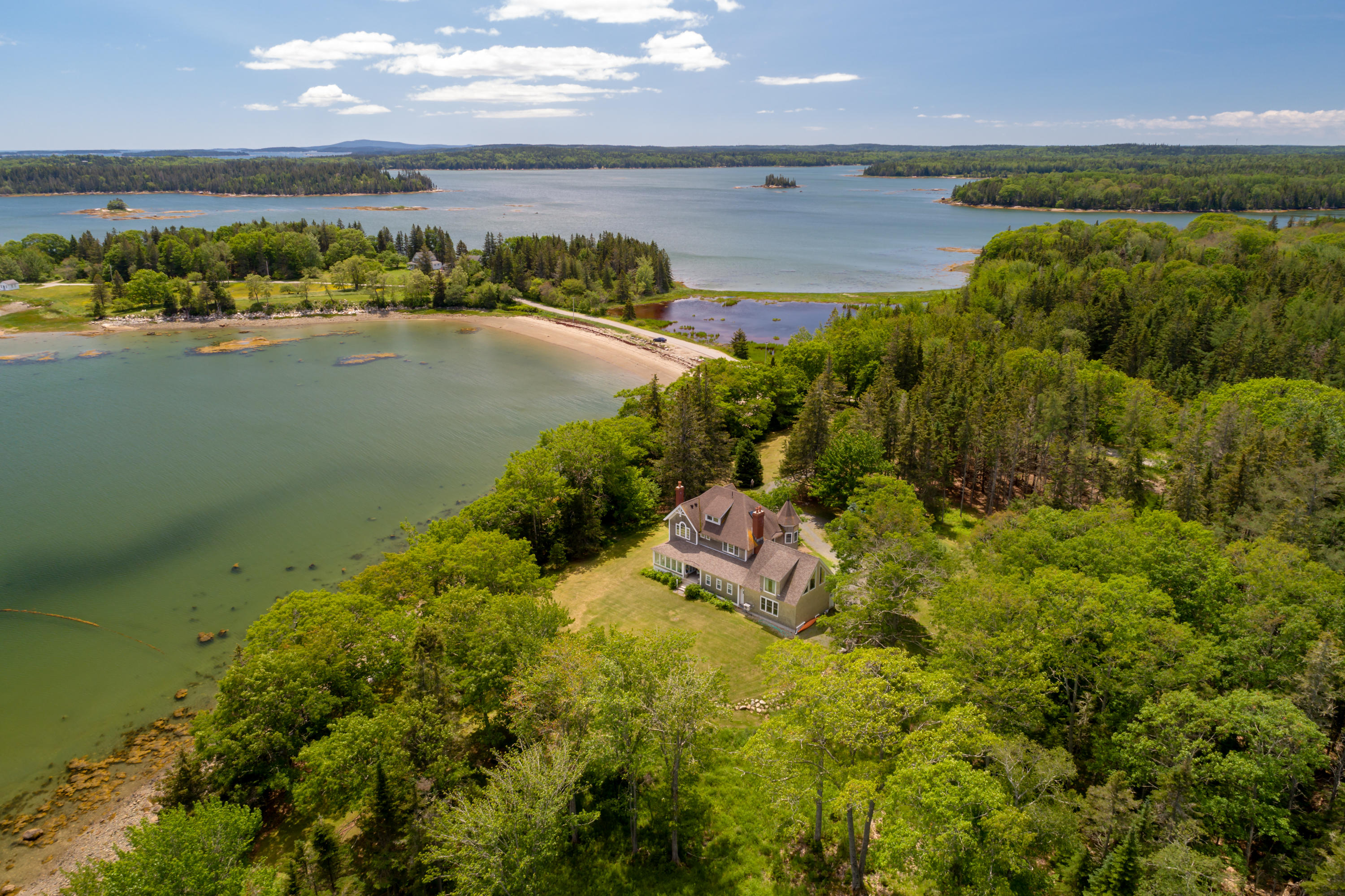 48 Oak Point Road