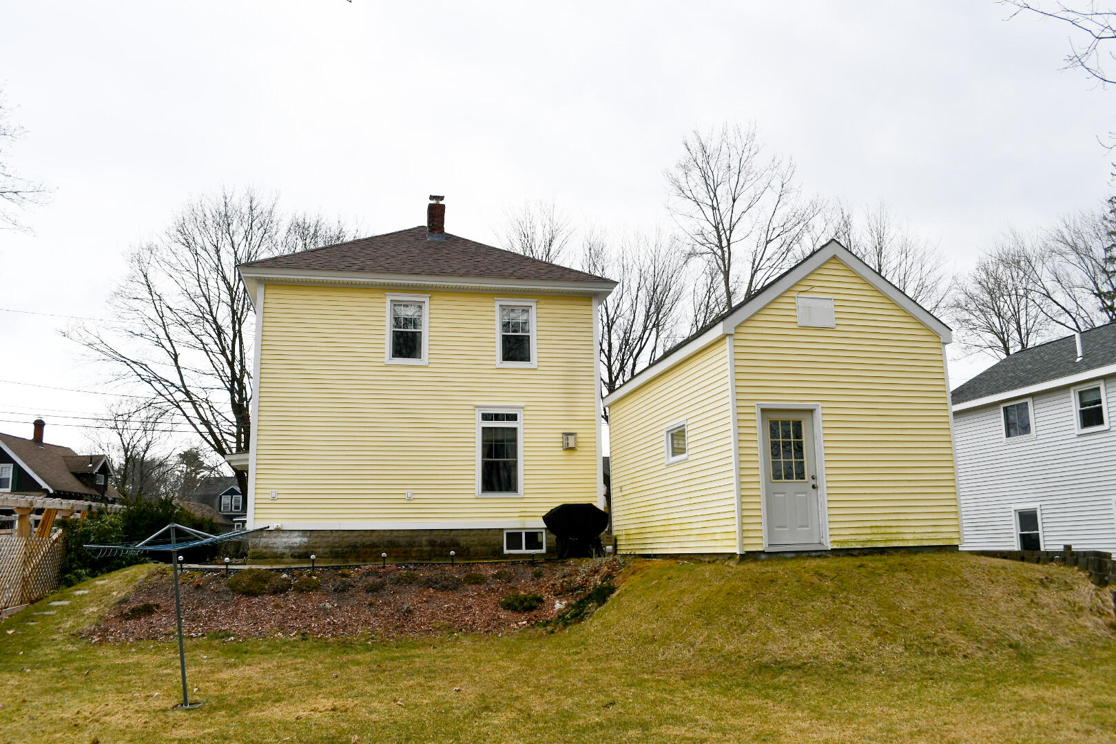 11 Lawrence Street