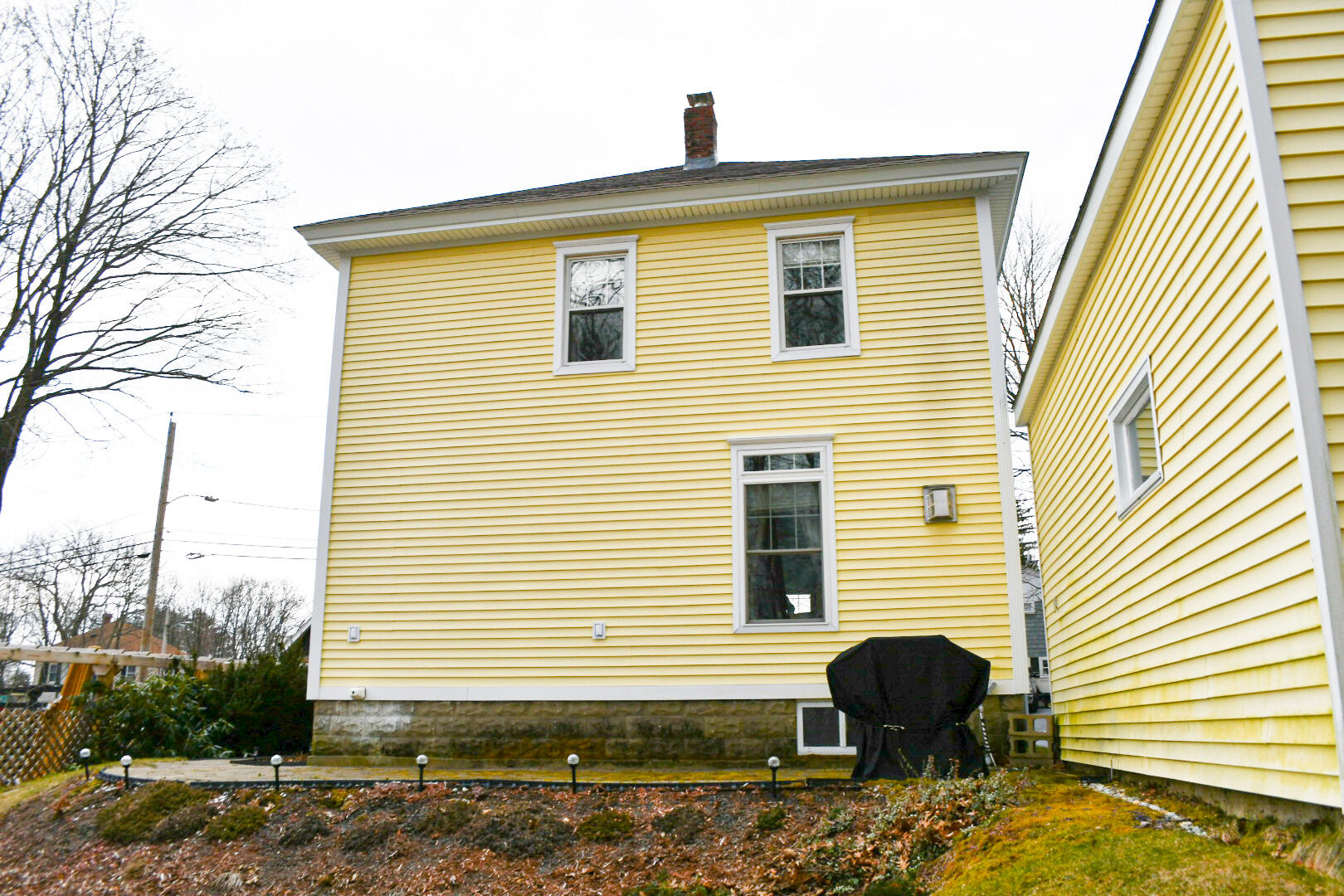 11 Lawrence Street