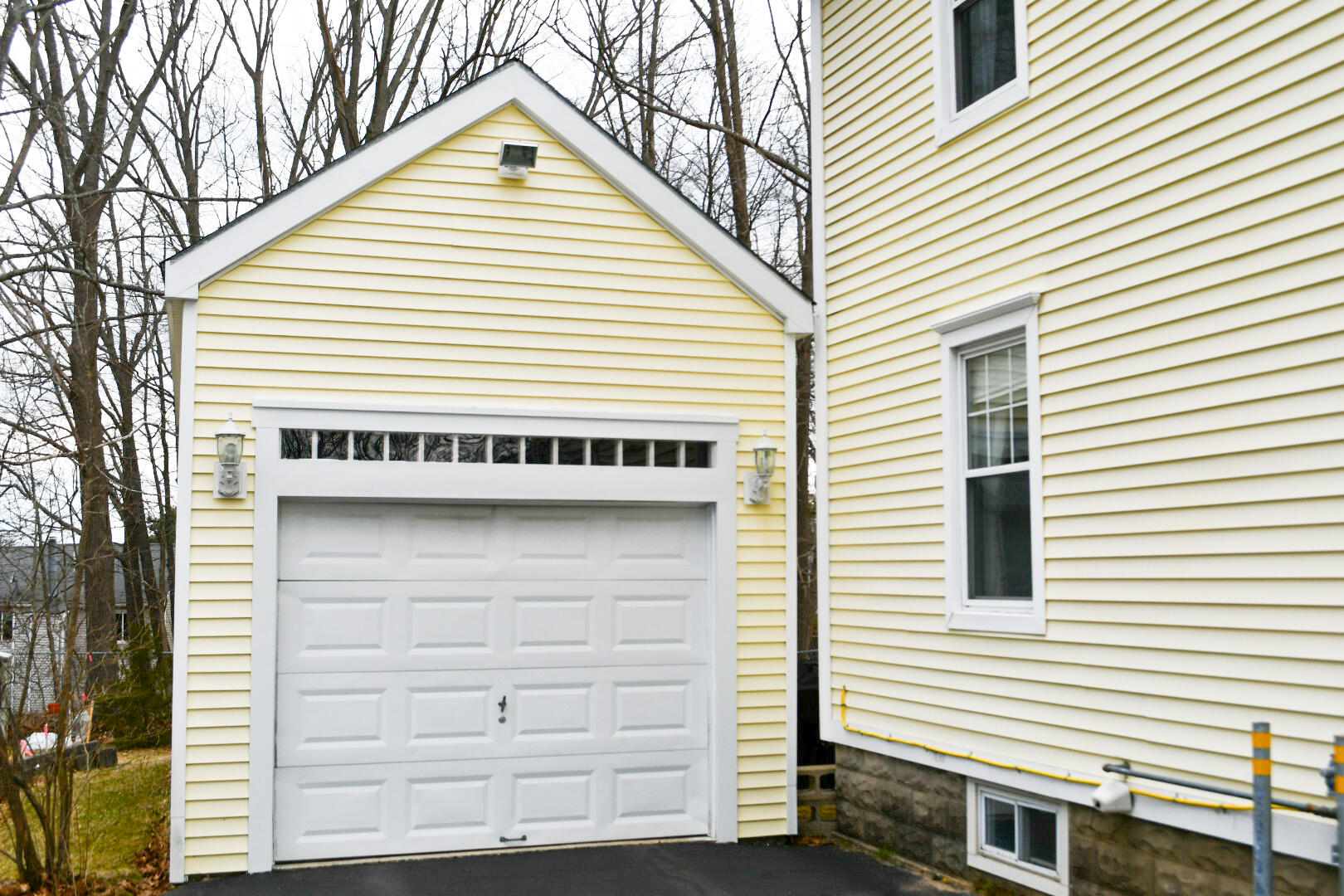 11 Lawrence Street