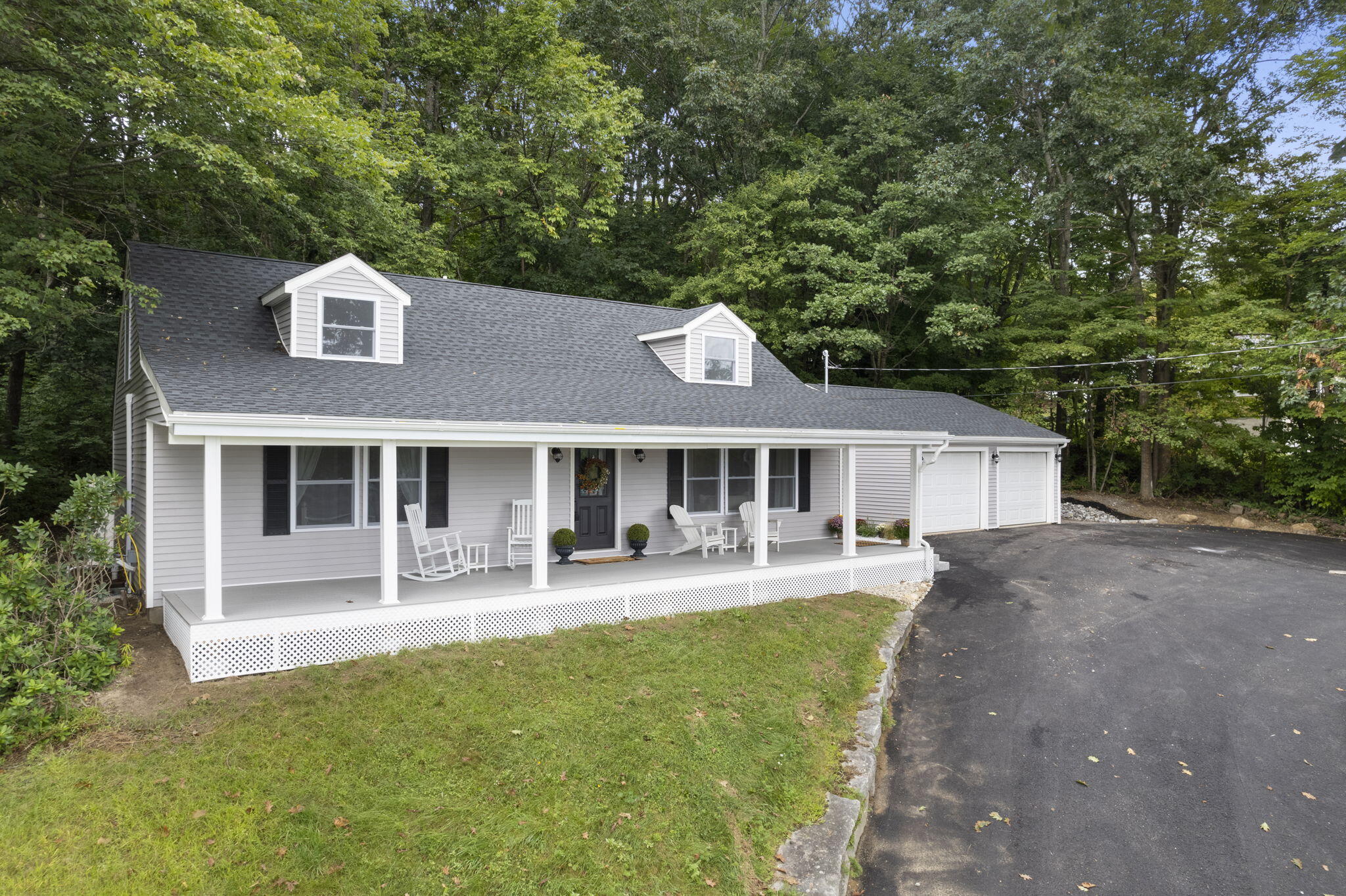 589 Roosevelt Trail