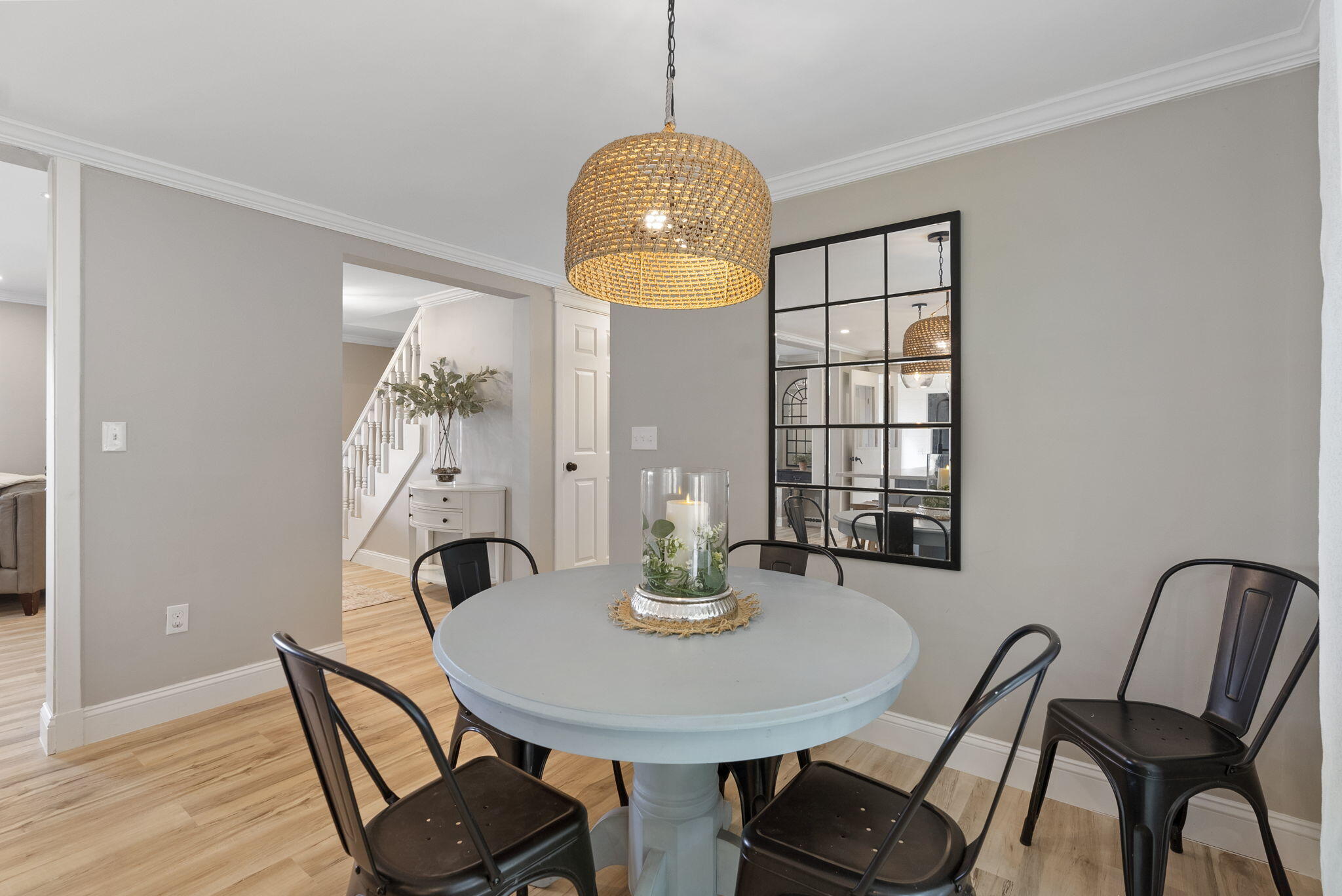 589 Roosevelt Trail