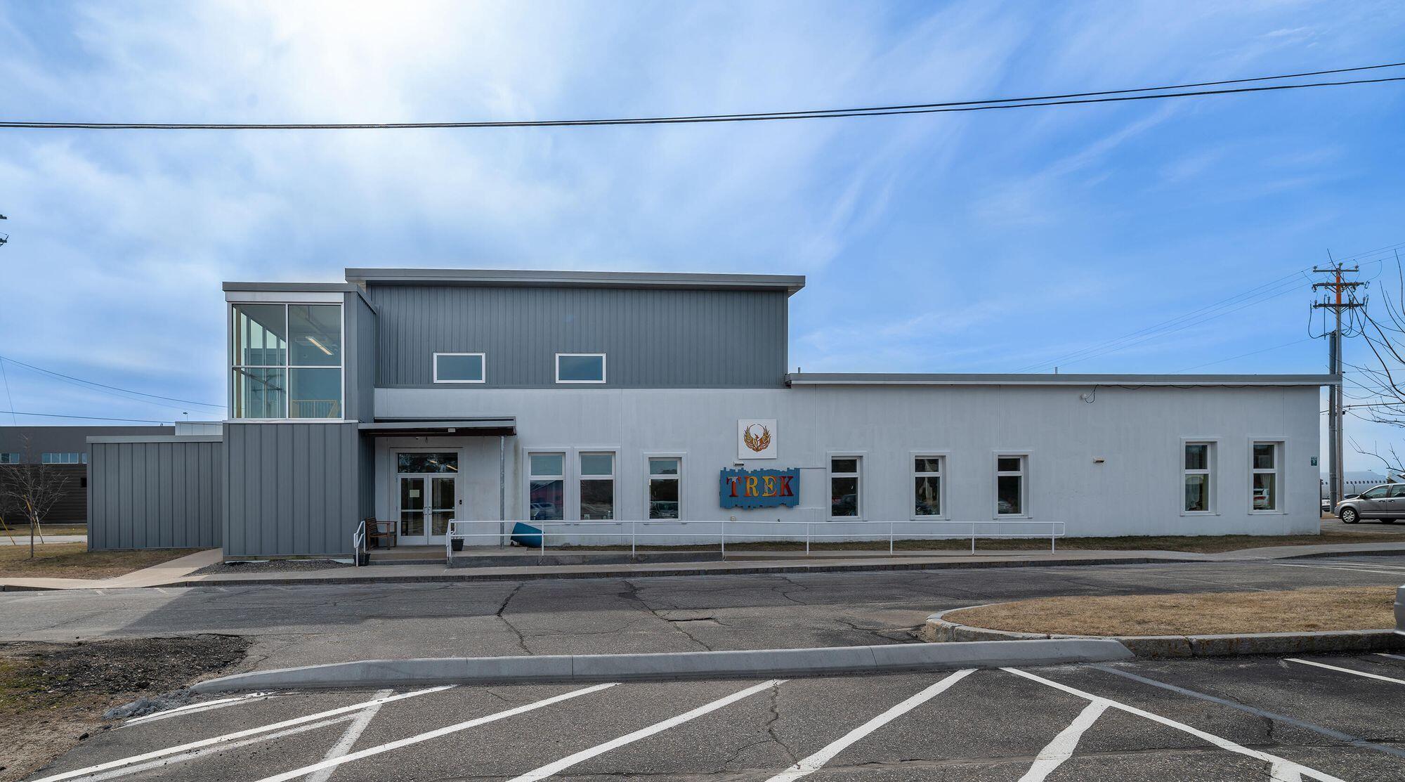 17 Seahawk Avenue