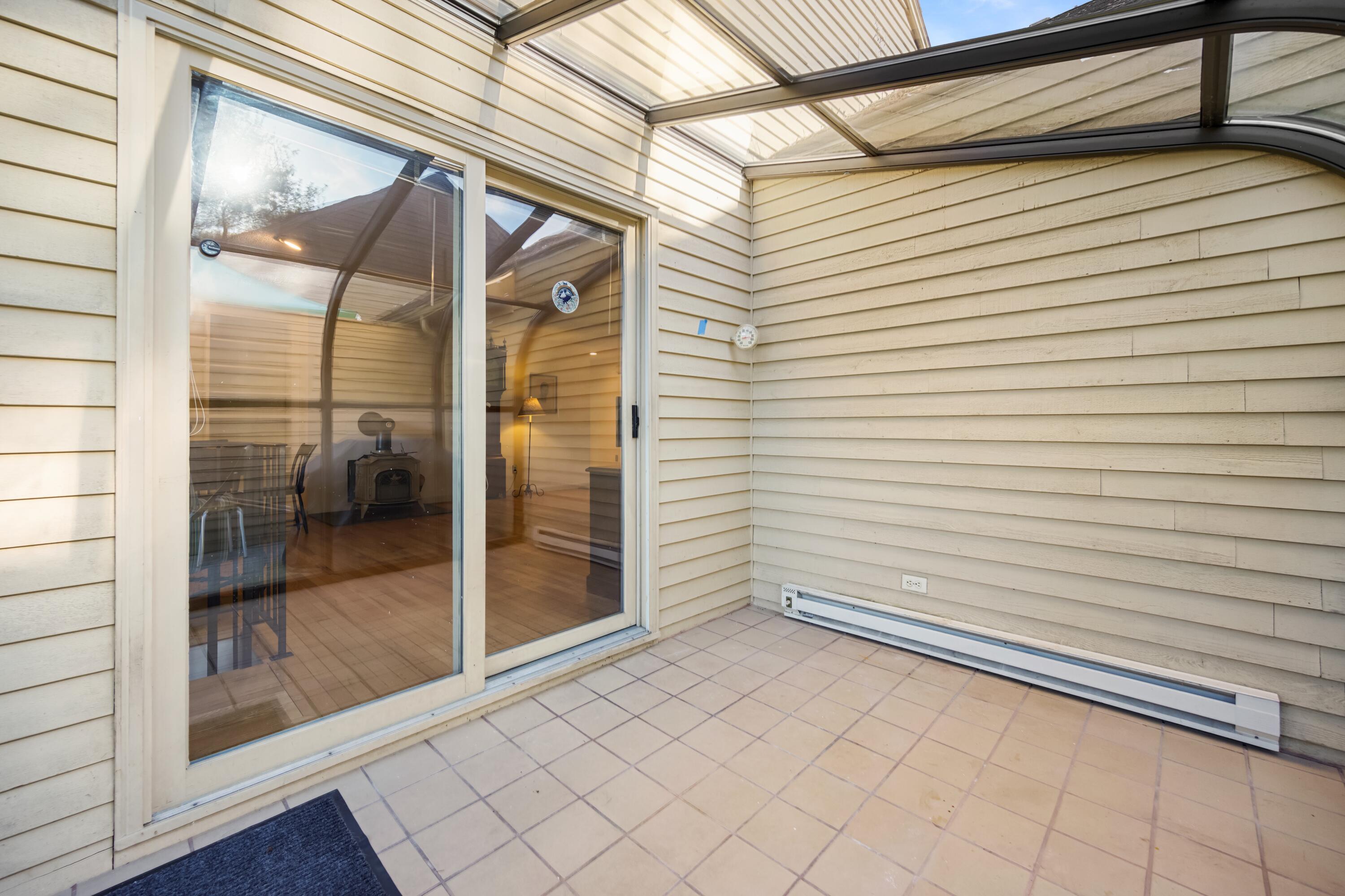 2 Brookmere Way 2