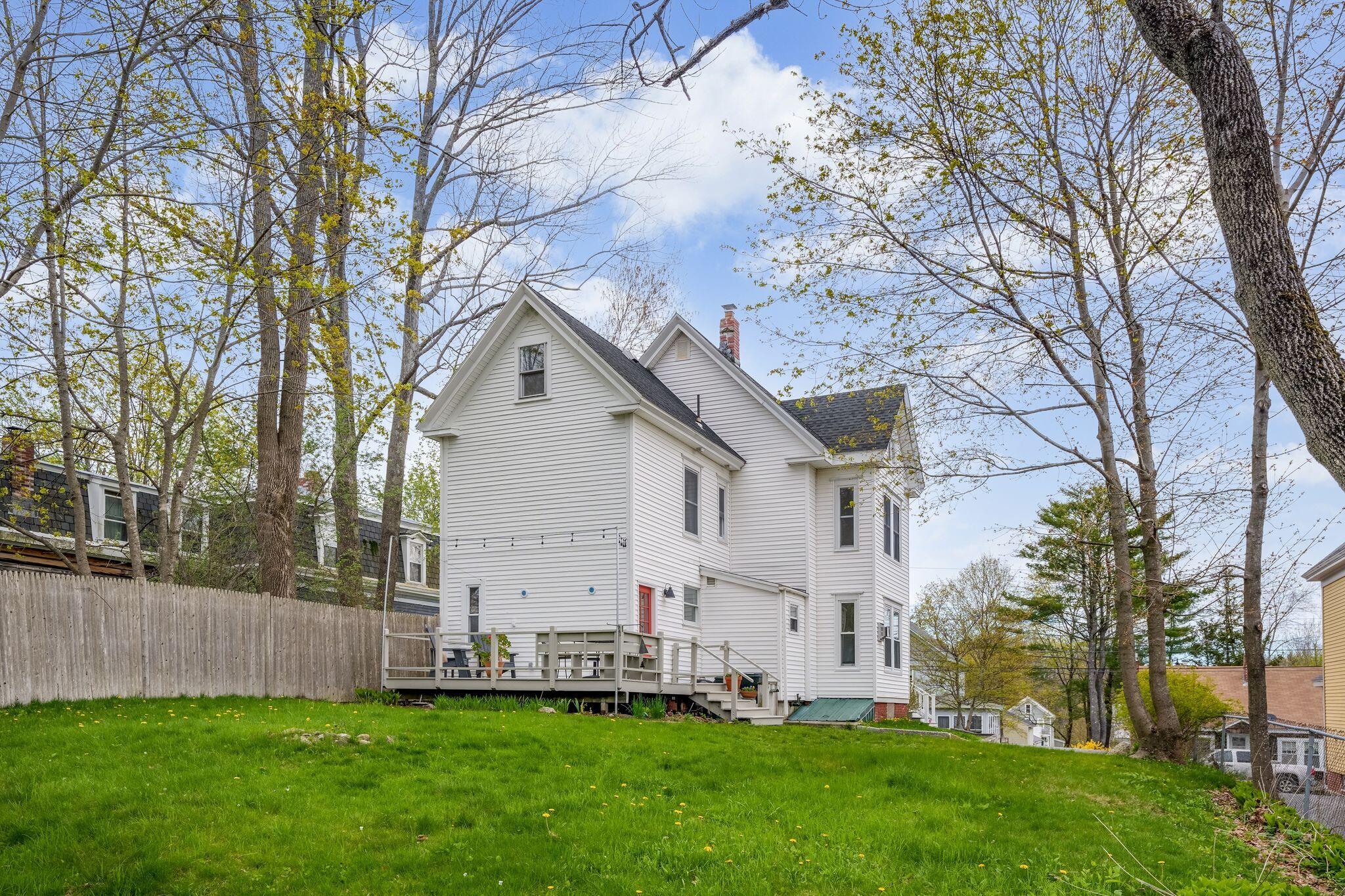 102 Bedford Street