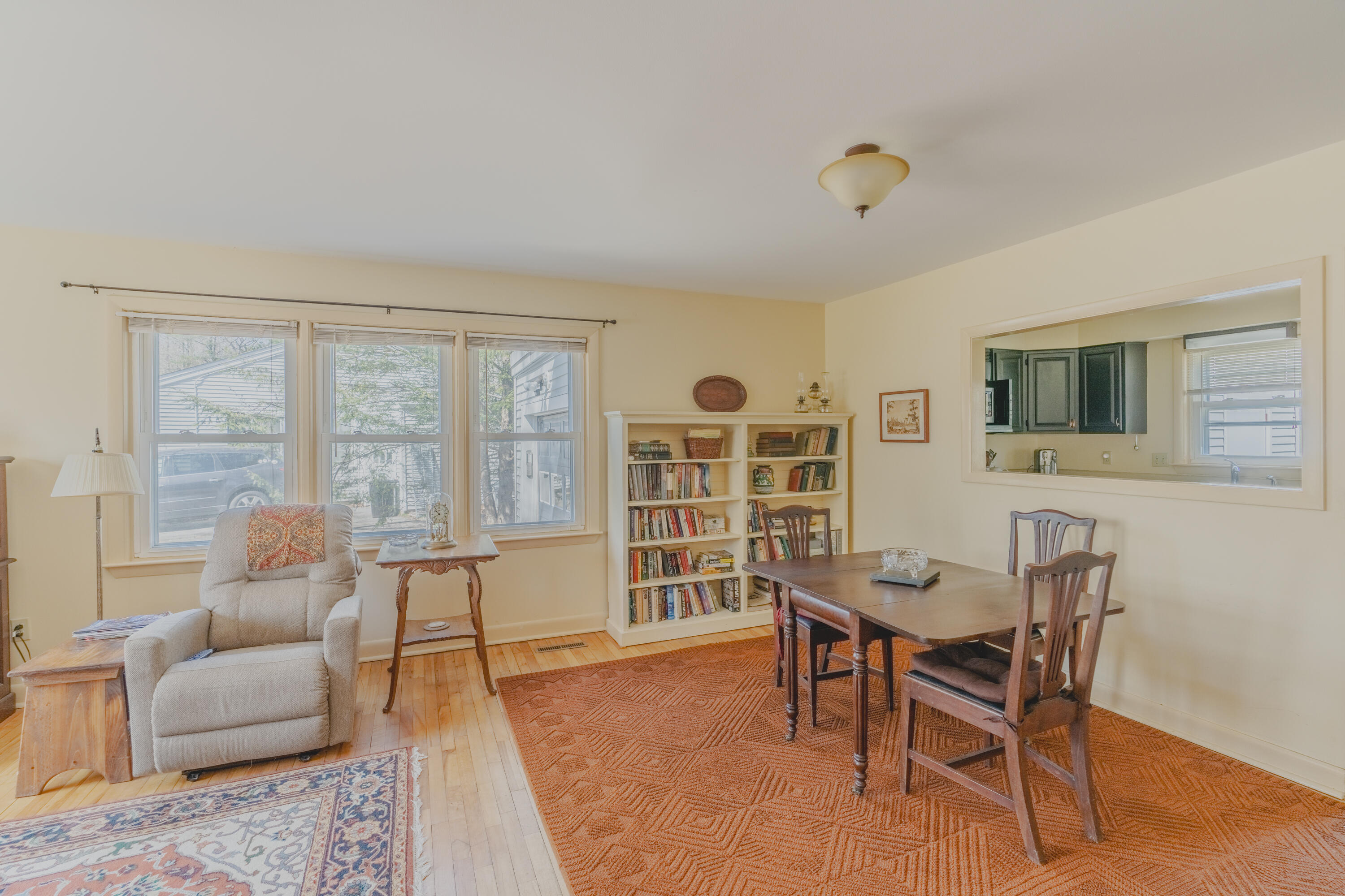 5 Moore Avenue