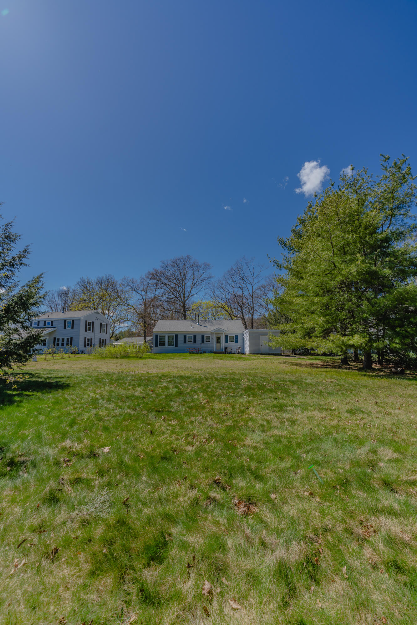 5 Moore Avenue