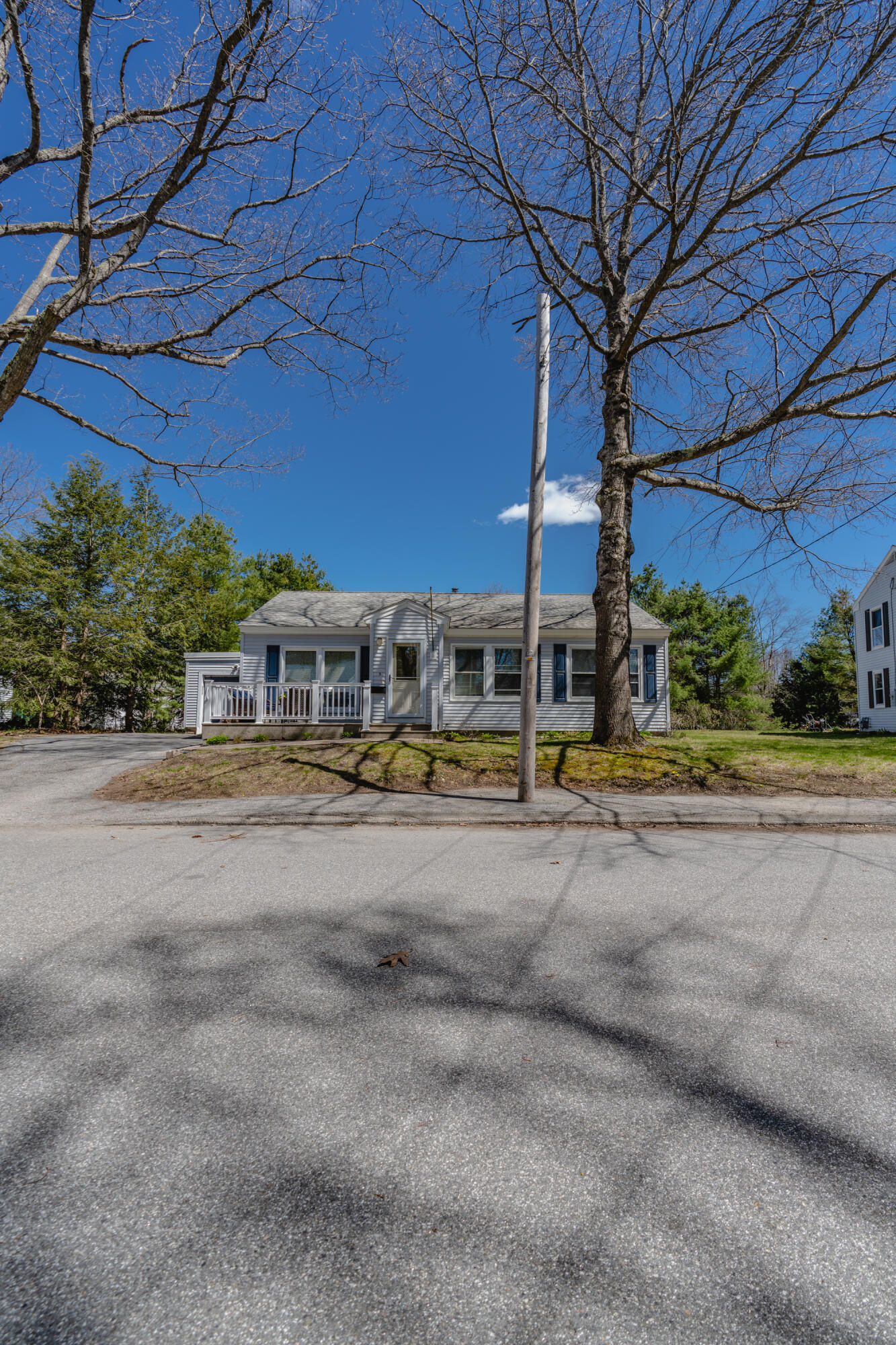 5 Moore Avenue