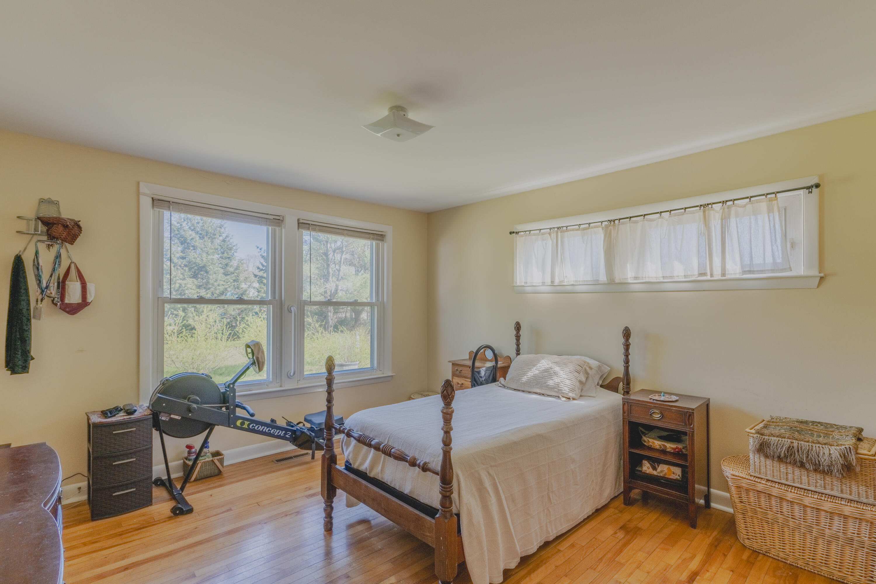 5 Moore Avenue