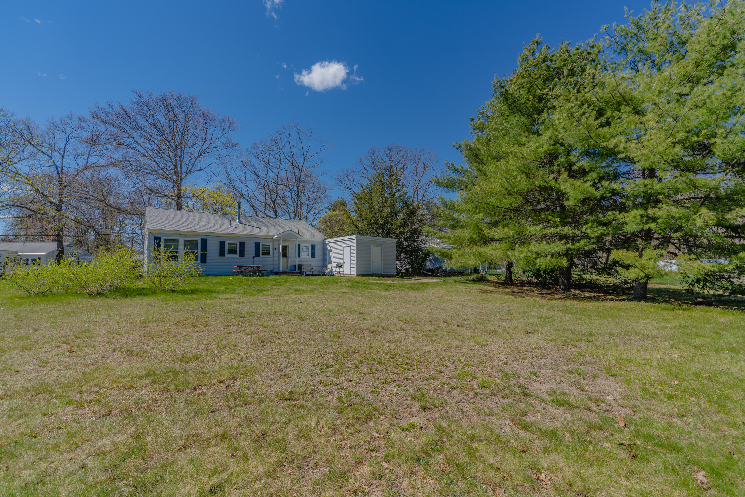 5 Moore Avenue