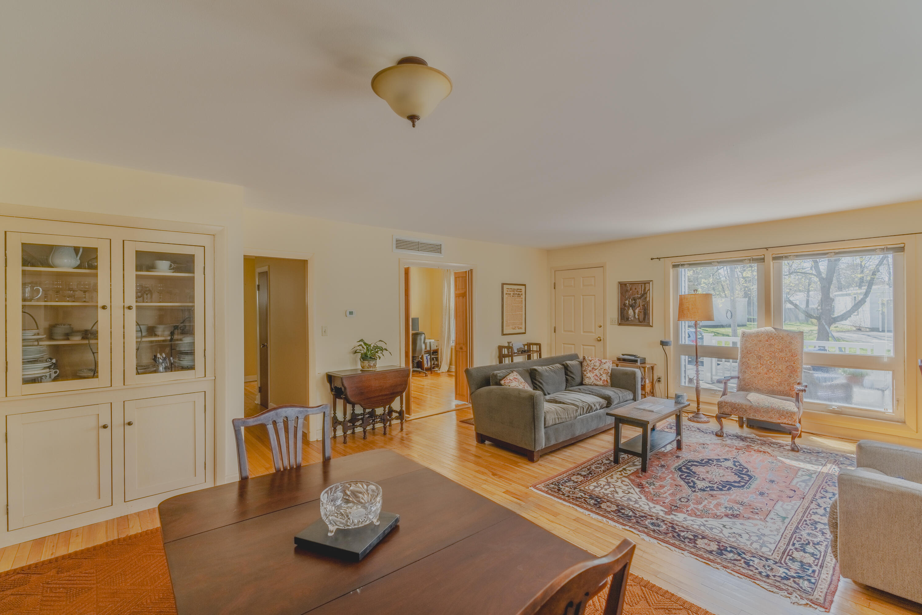 5 Moore Avenue