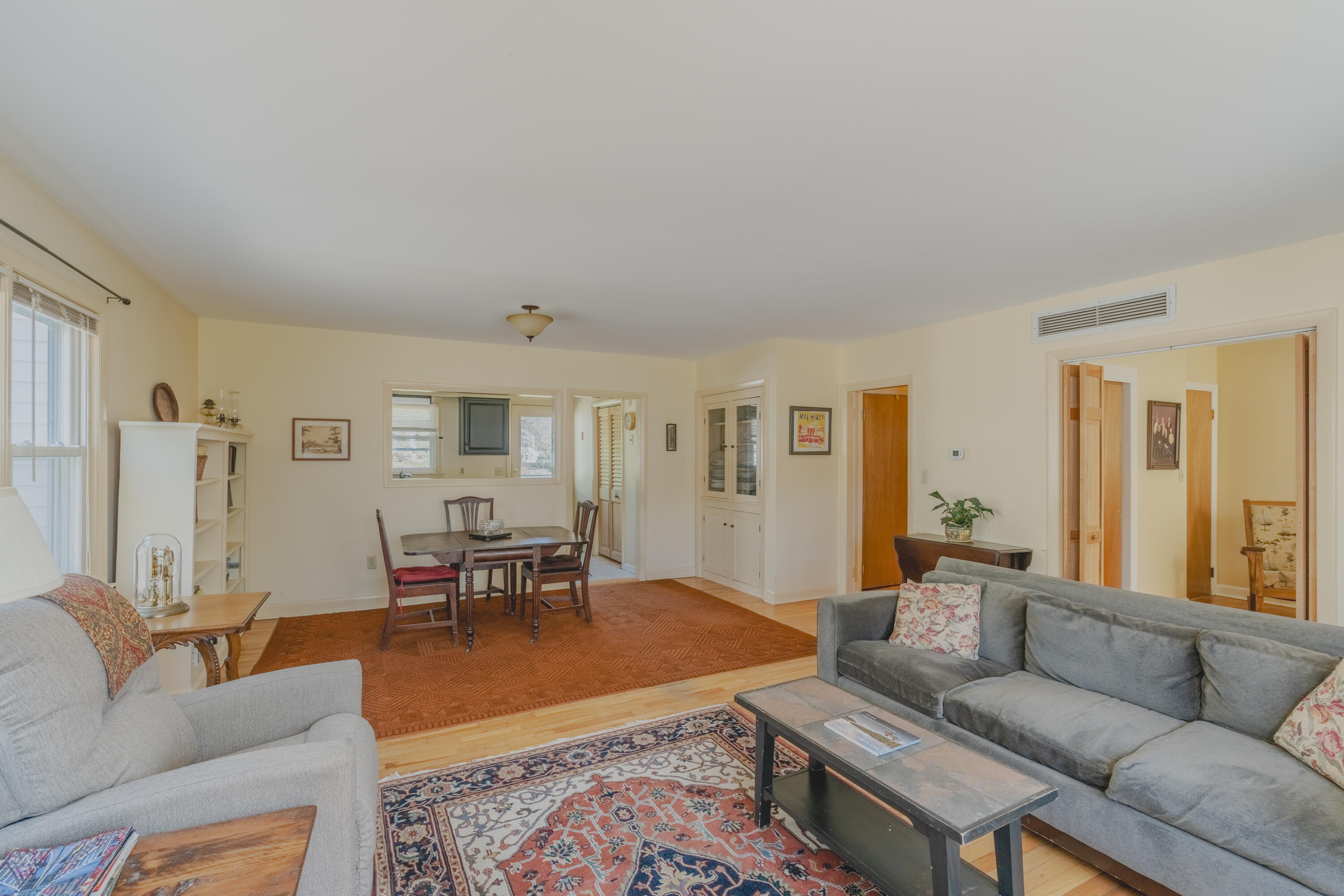 5 Moore Avenue