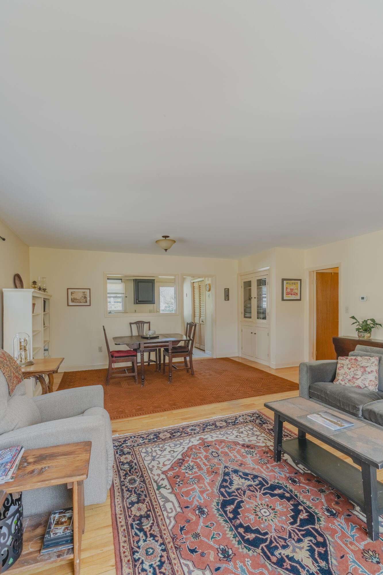 5 Moore Avenue