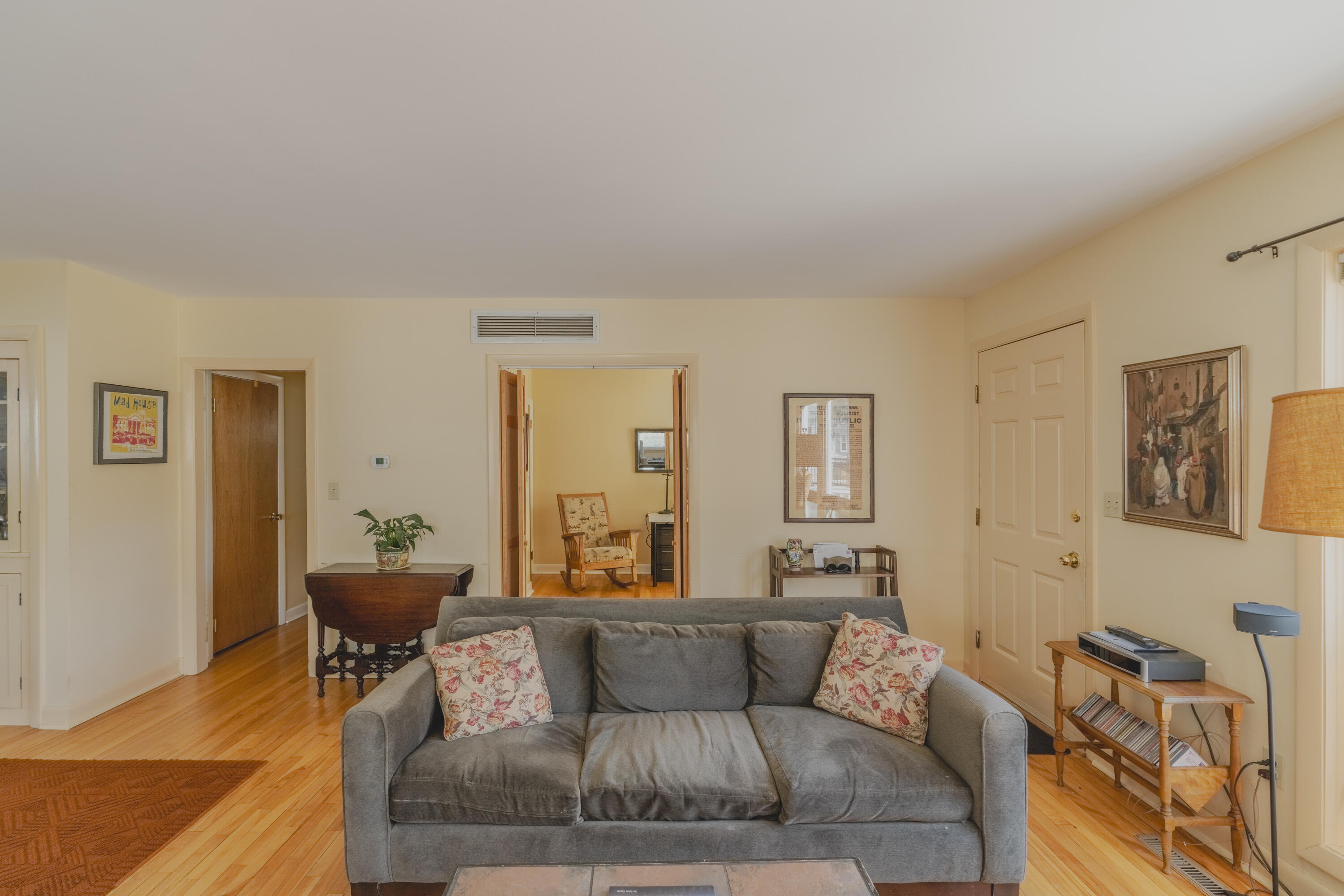 5 Moore Avenue