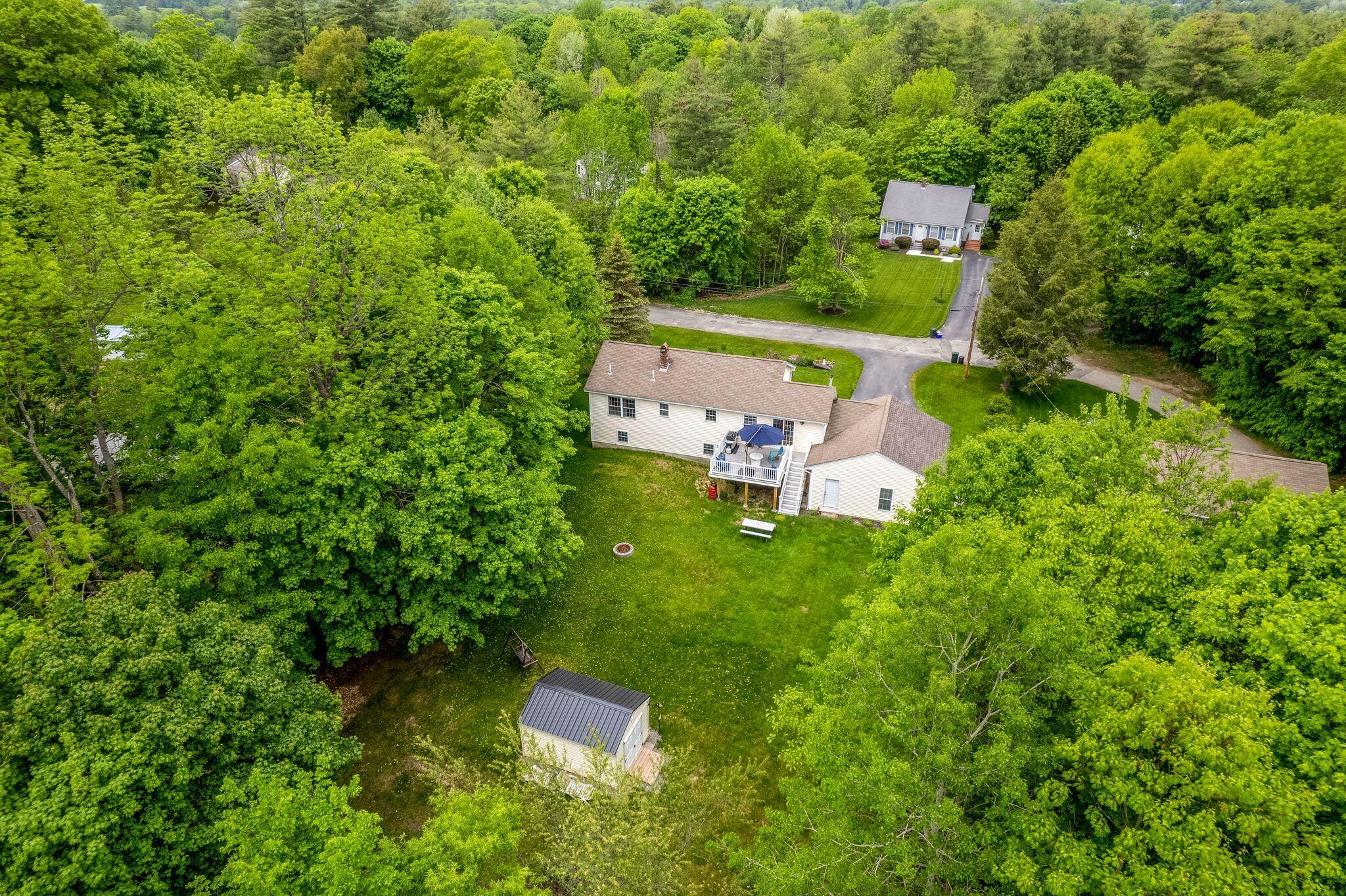 25 Holly Lane