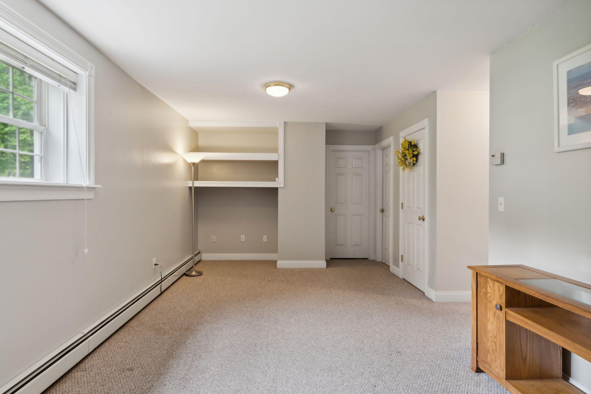 25 Holly Lane