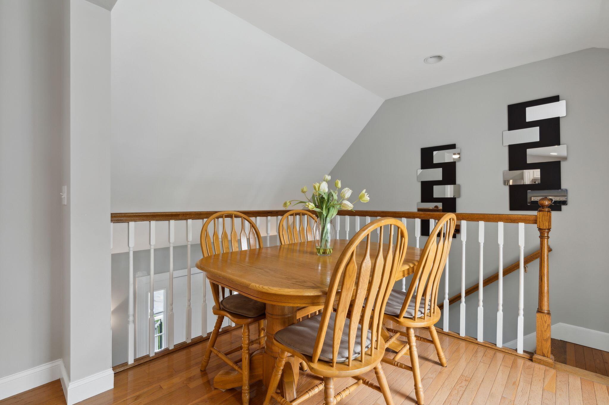 25 Holly Lane