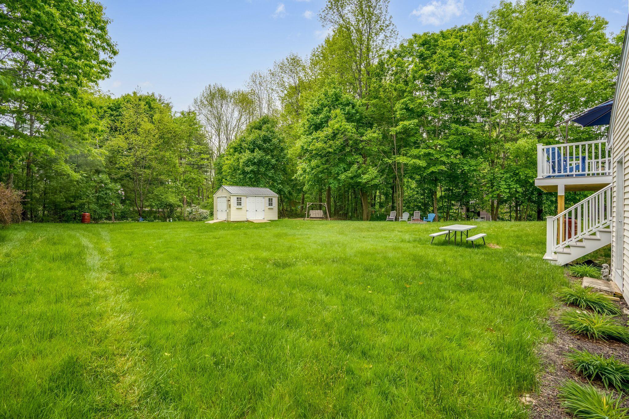 25 Holly Lane