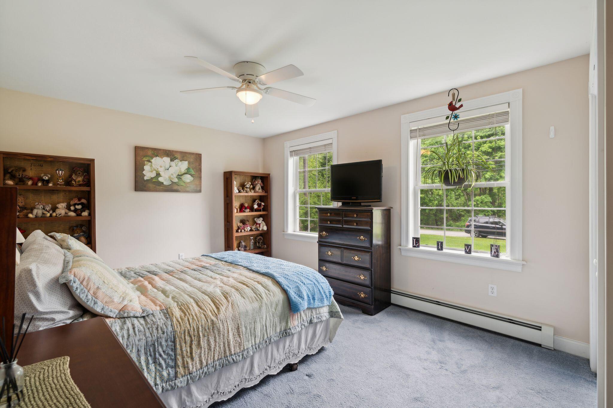 25 Holly Lane