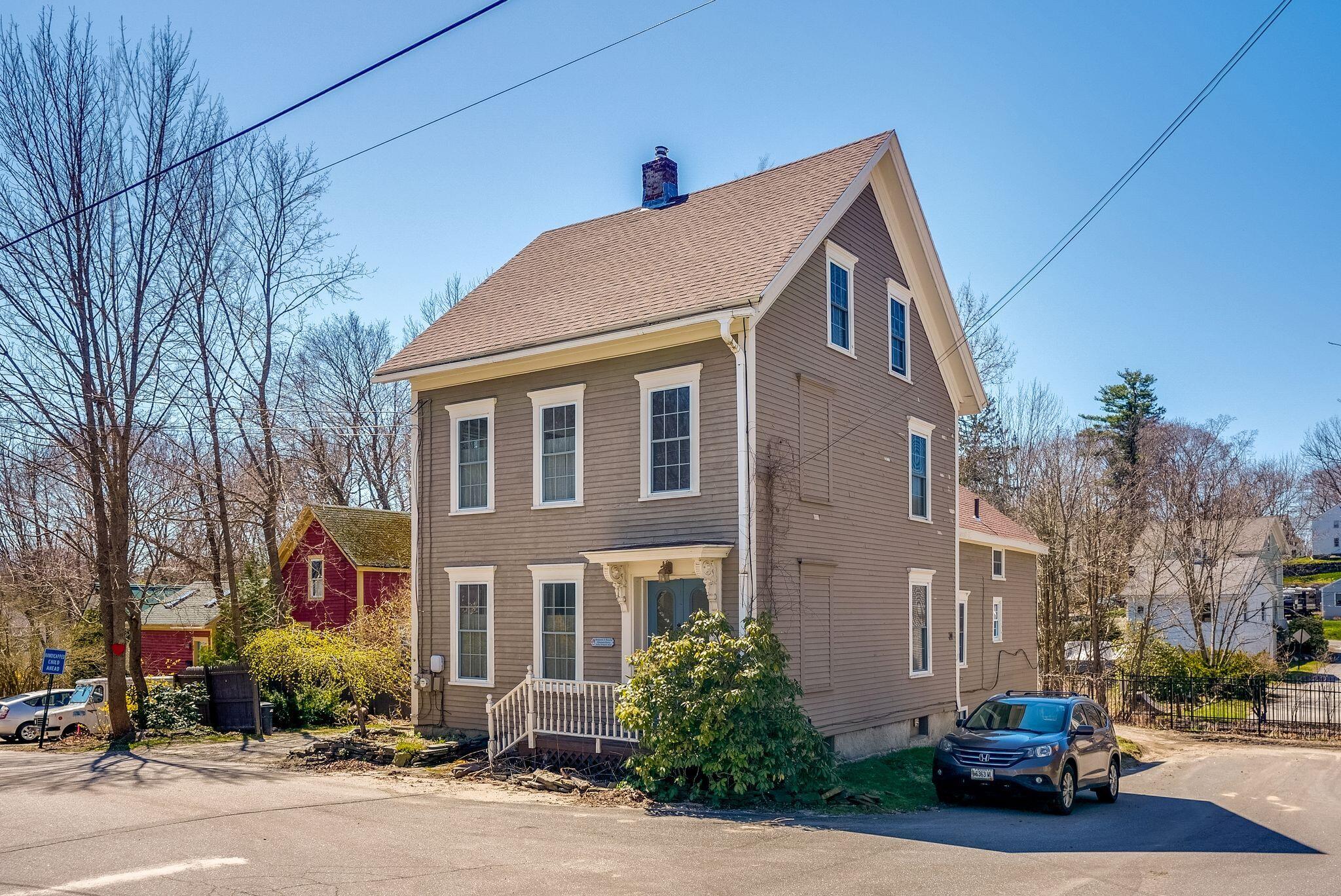 62 Willow Street