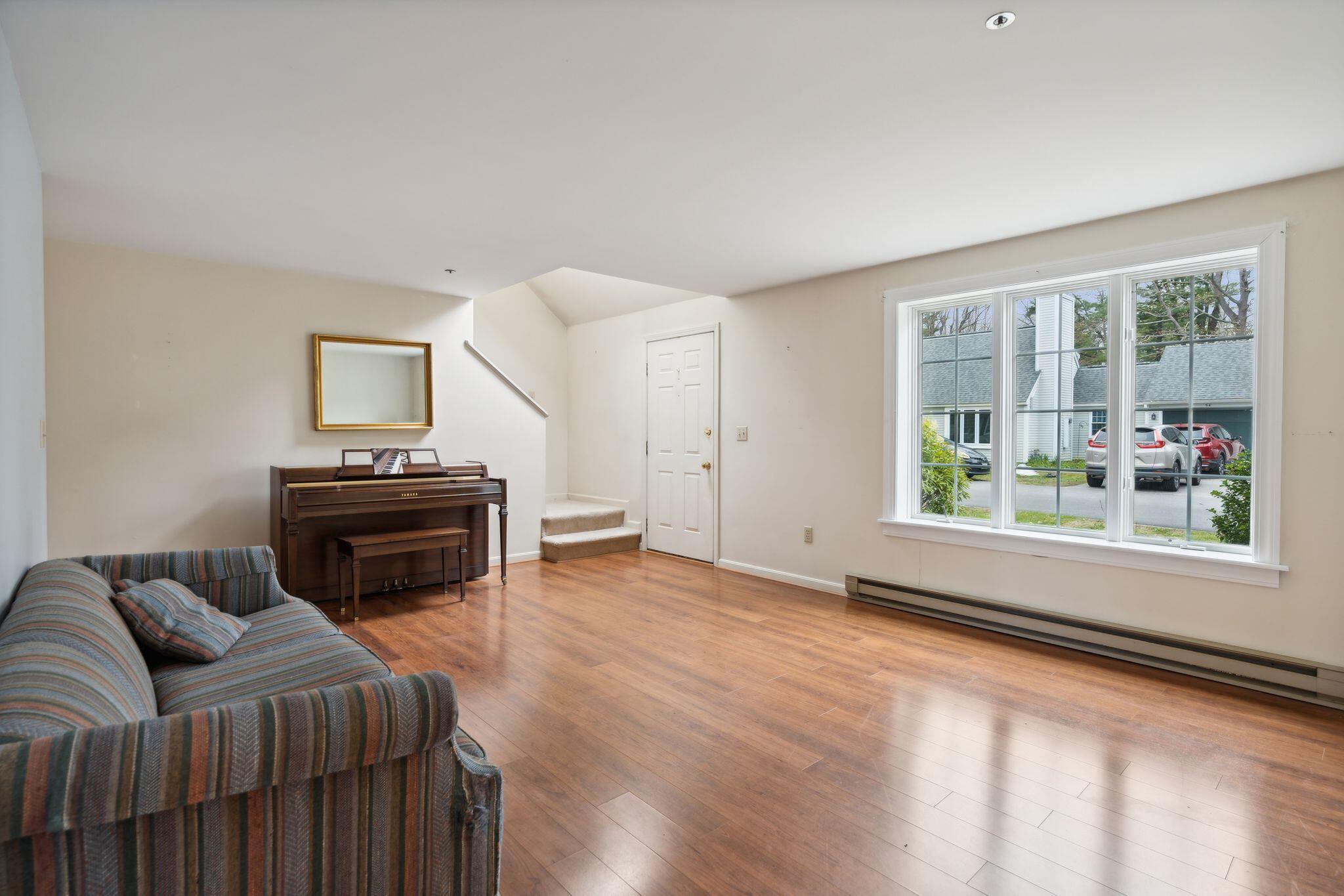 58 Willow Grove Road, 58