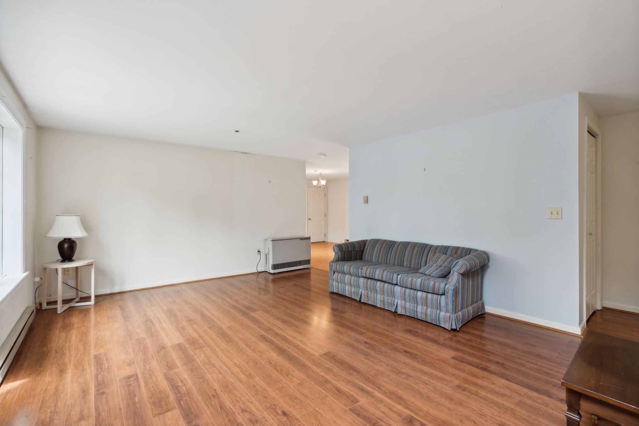 58 Willow Grove Road, 58