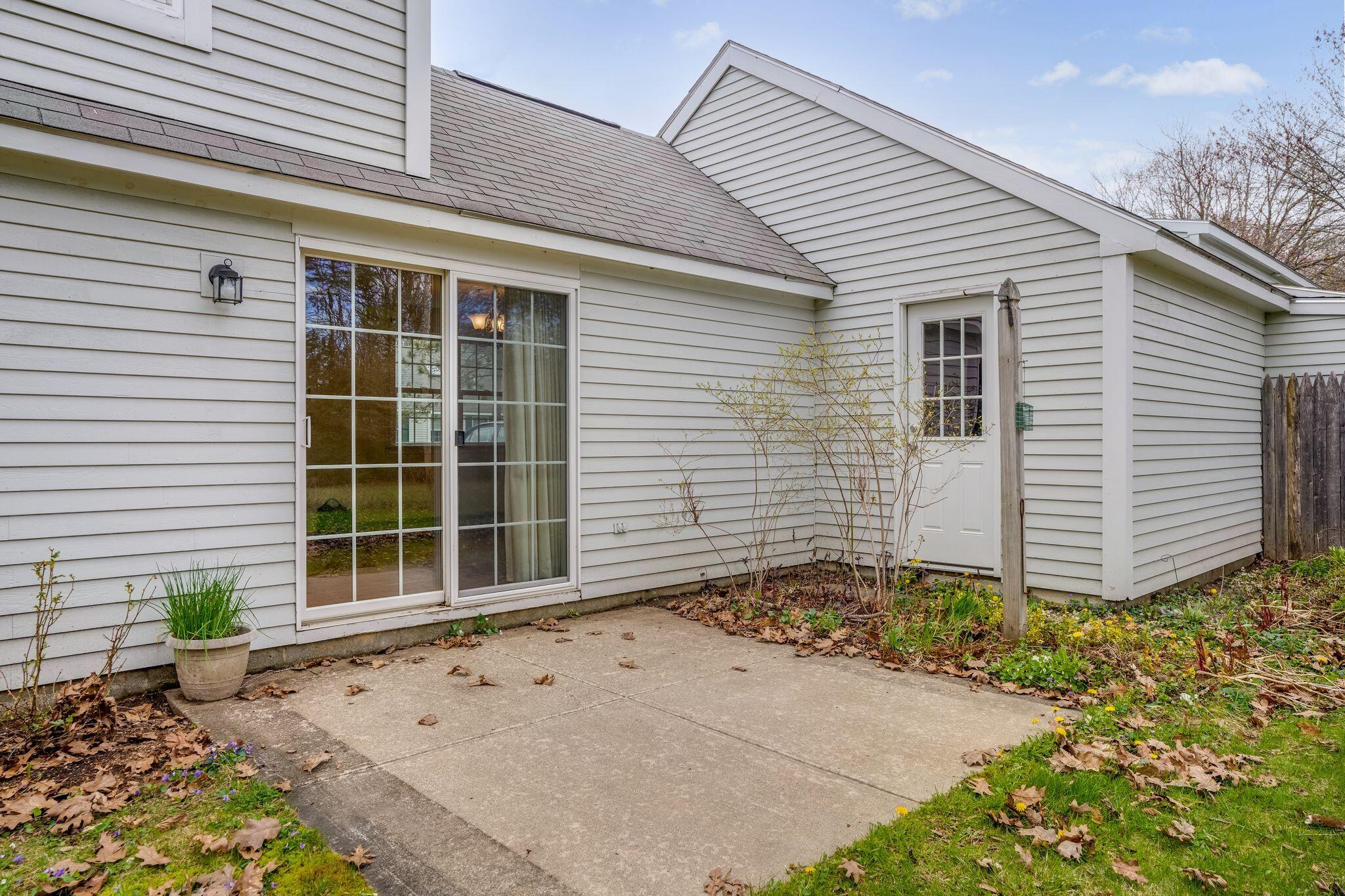 58 Willow Grove Road, 58