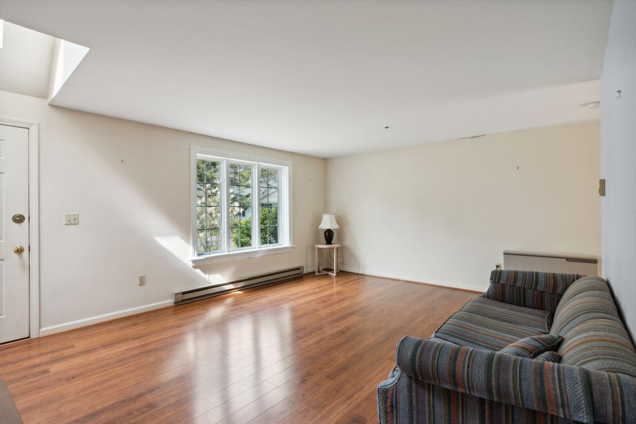 58 Willow Grove Road, 58