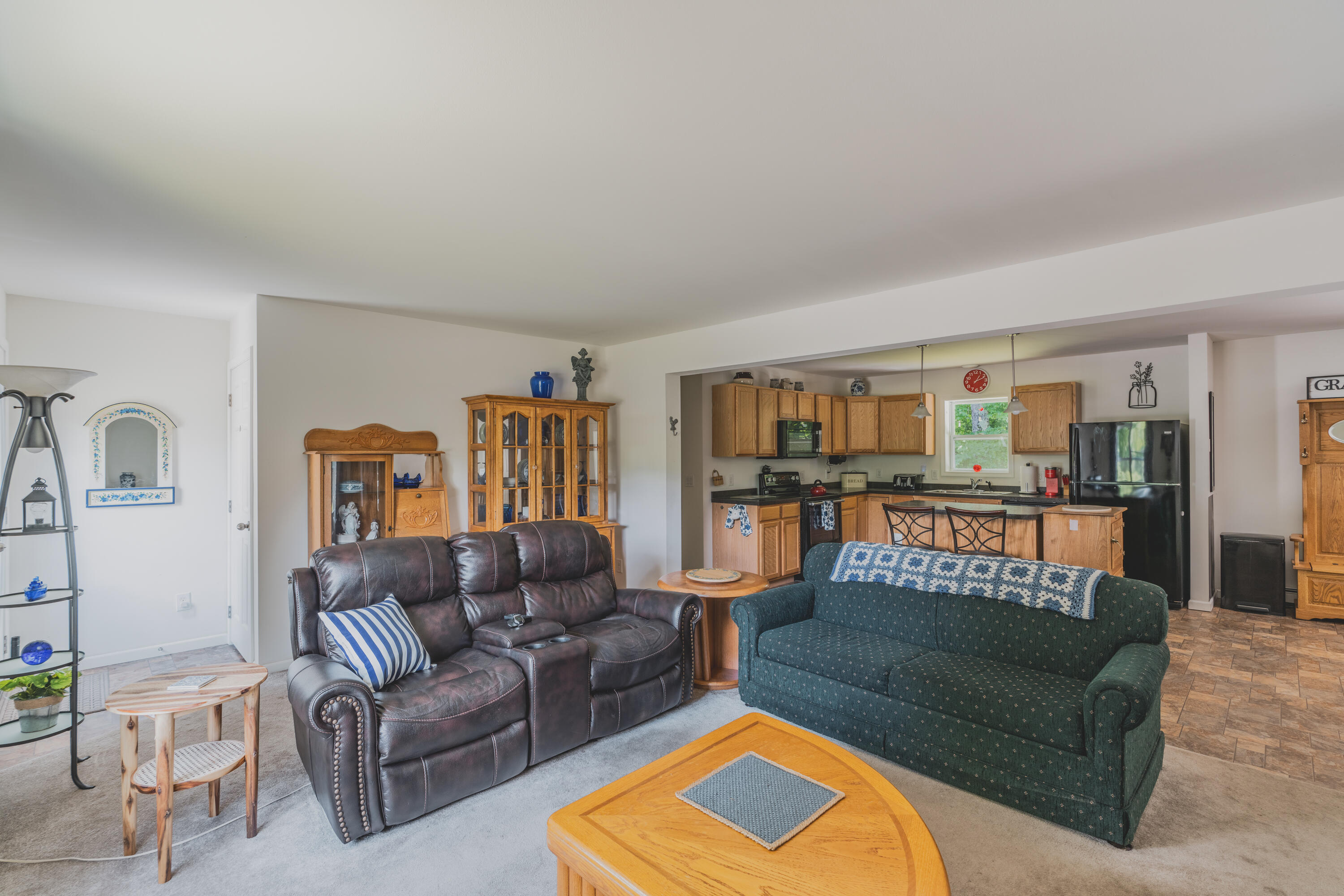341 White Road