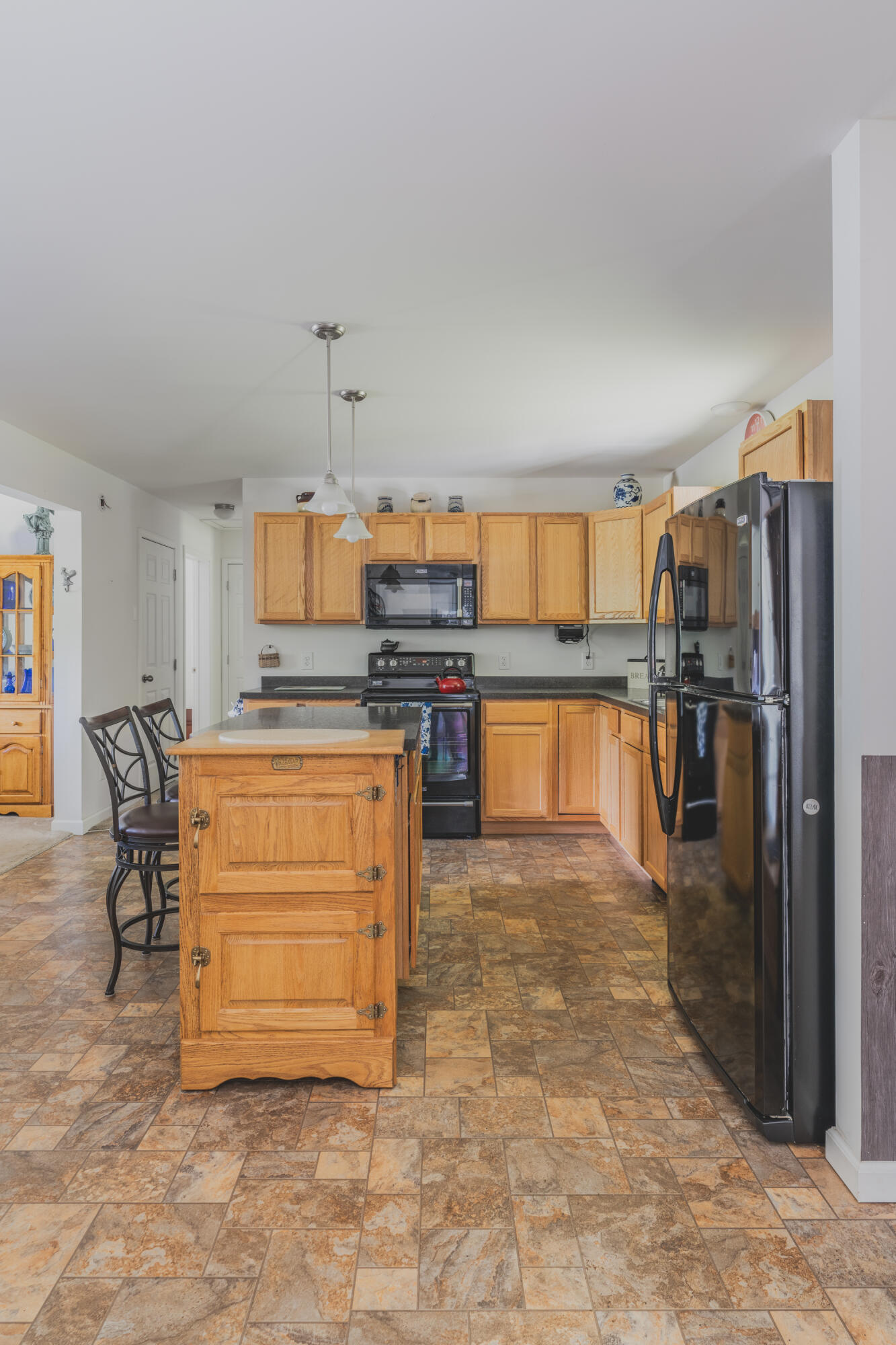 341 White Road