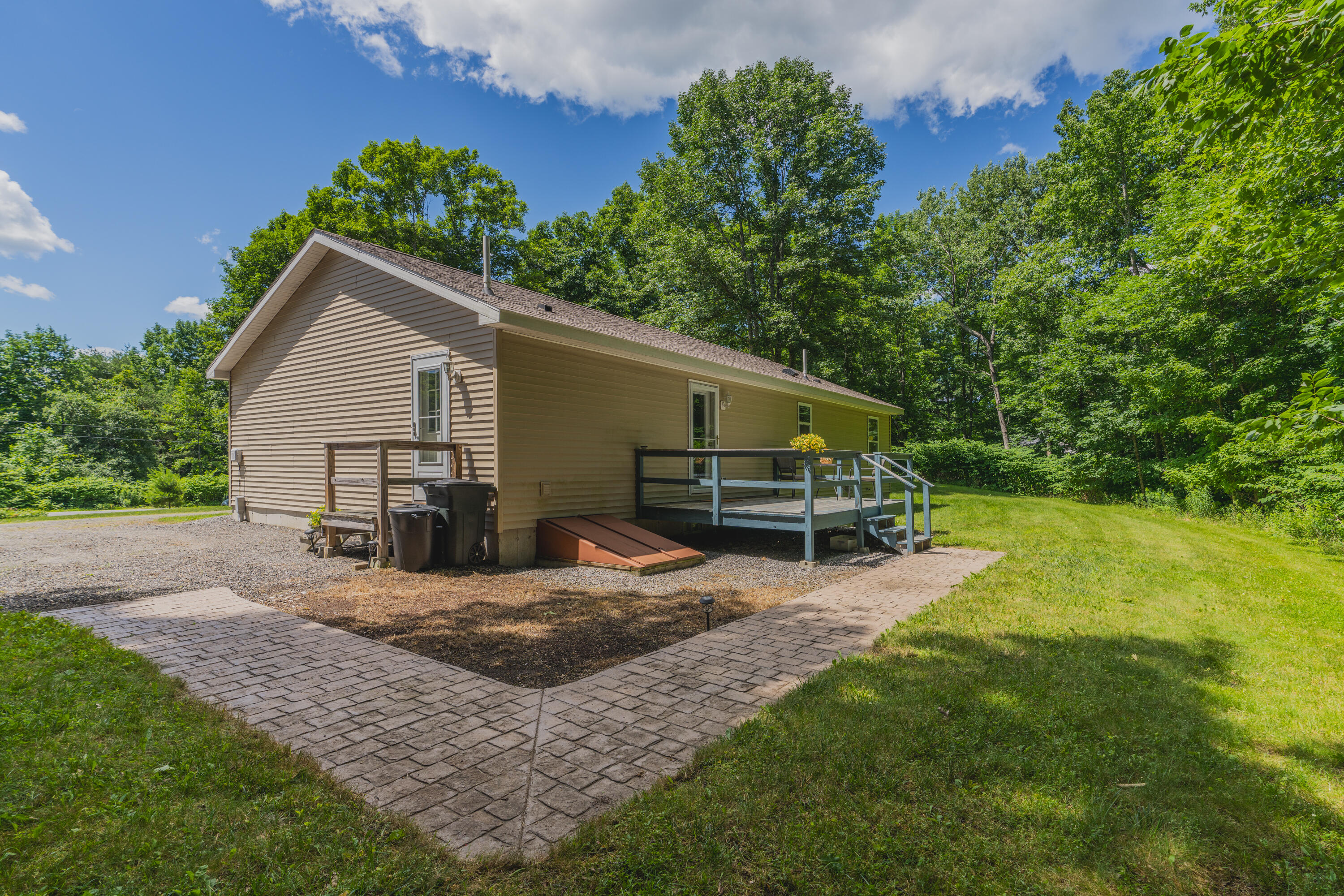 341 White Road