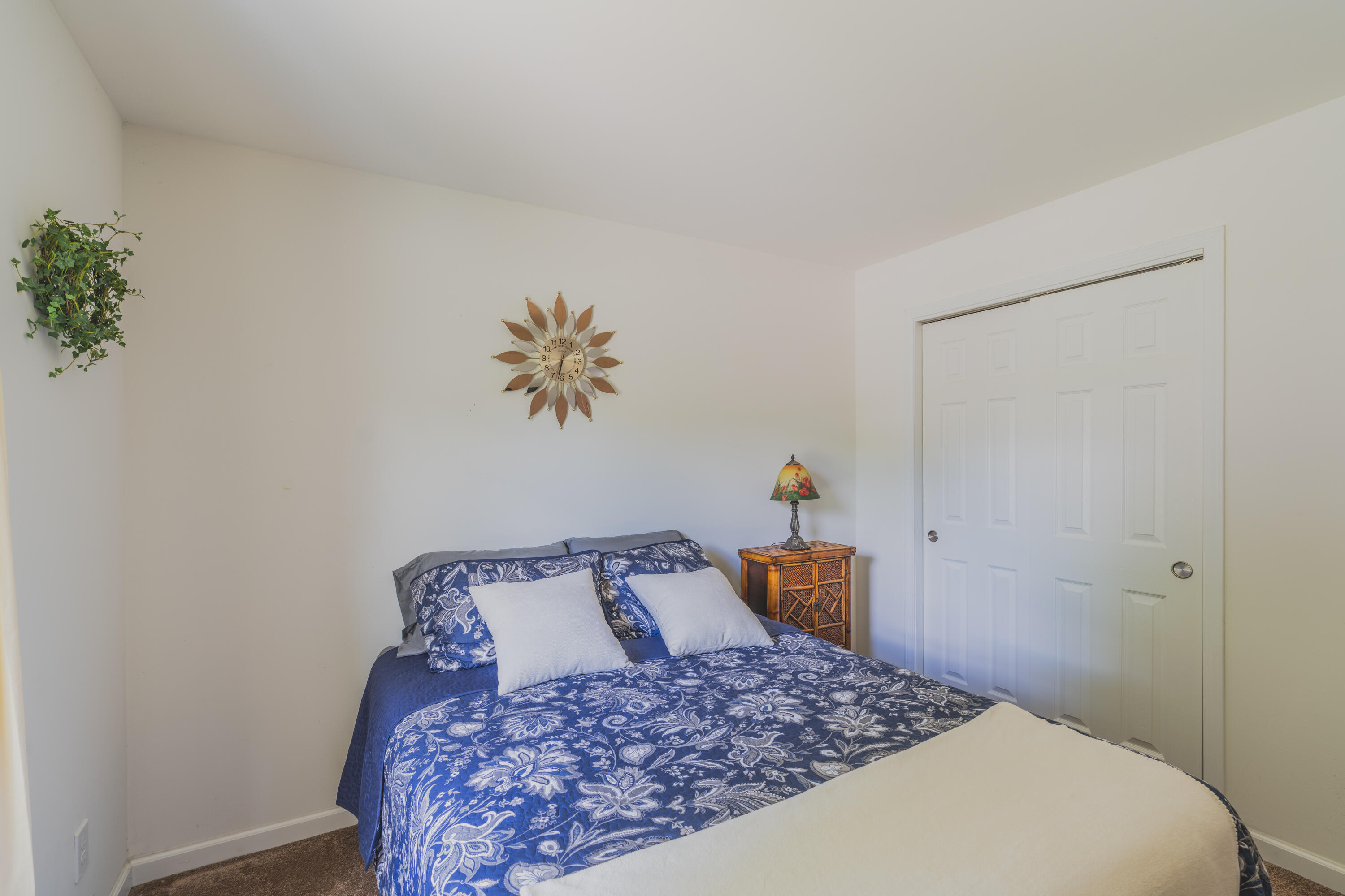 341 White Road