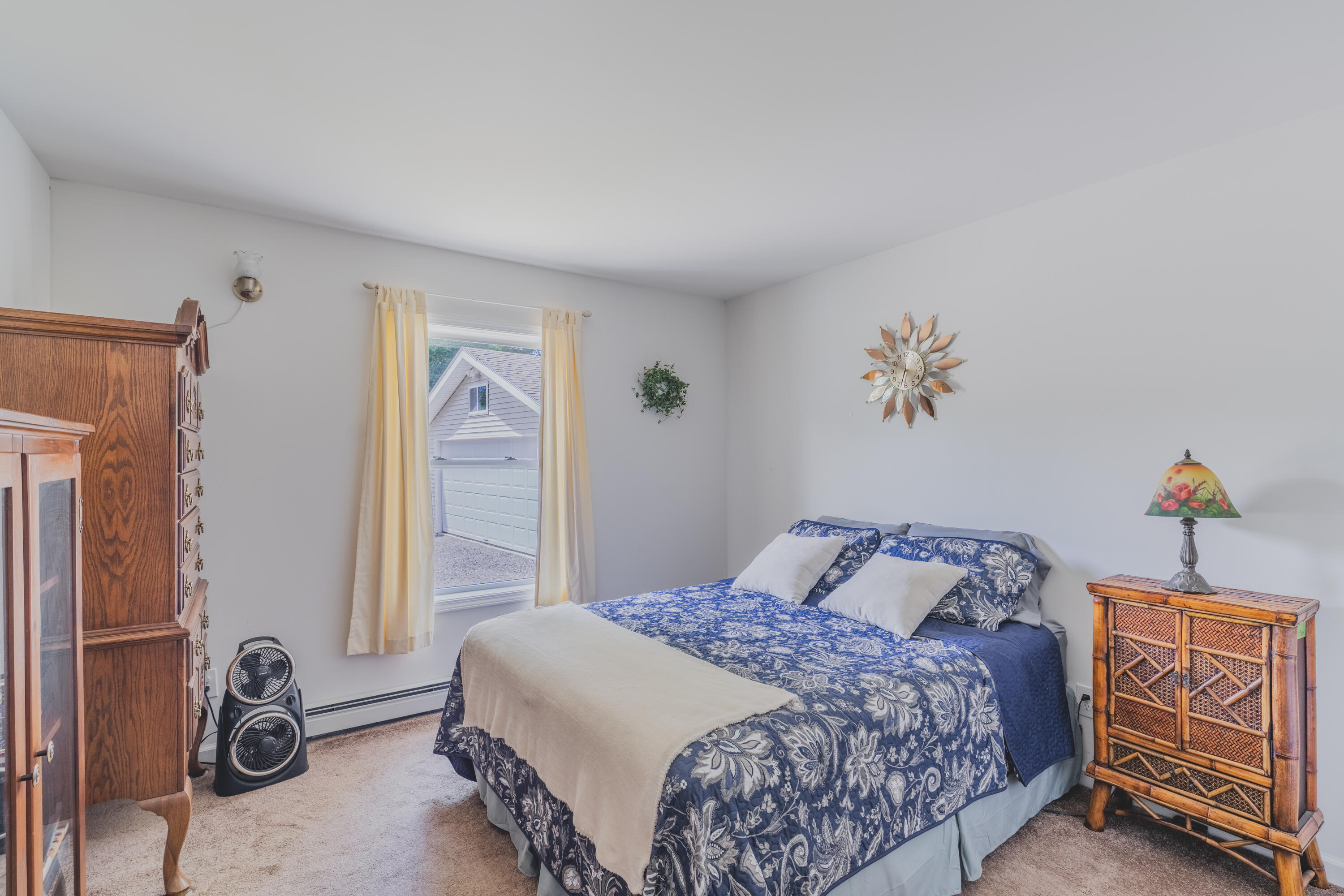 341 White Road