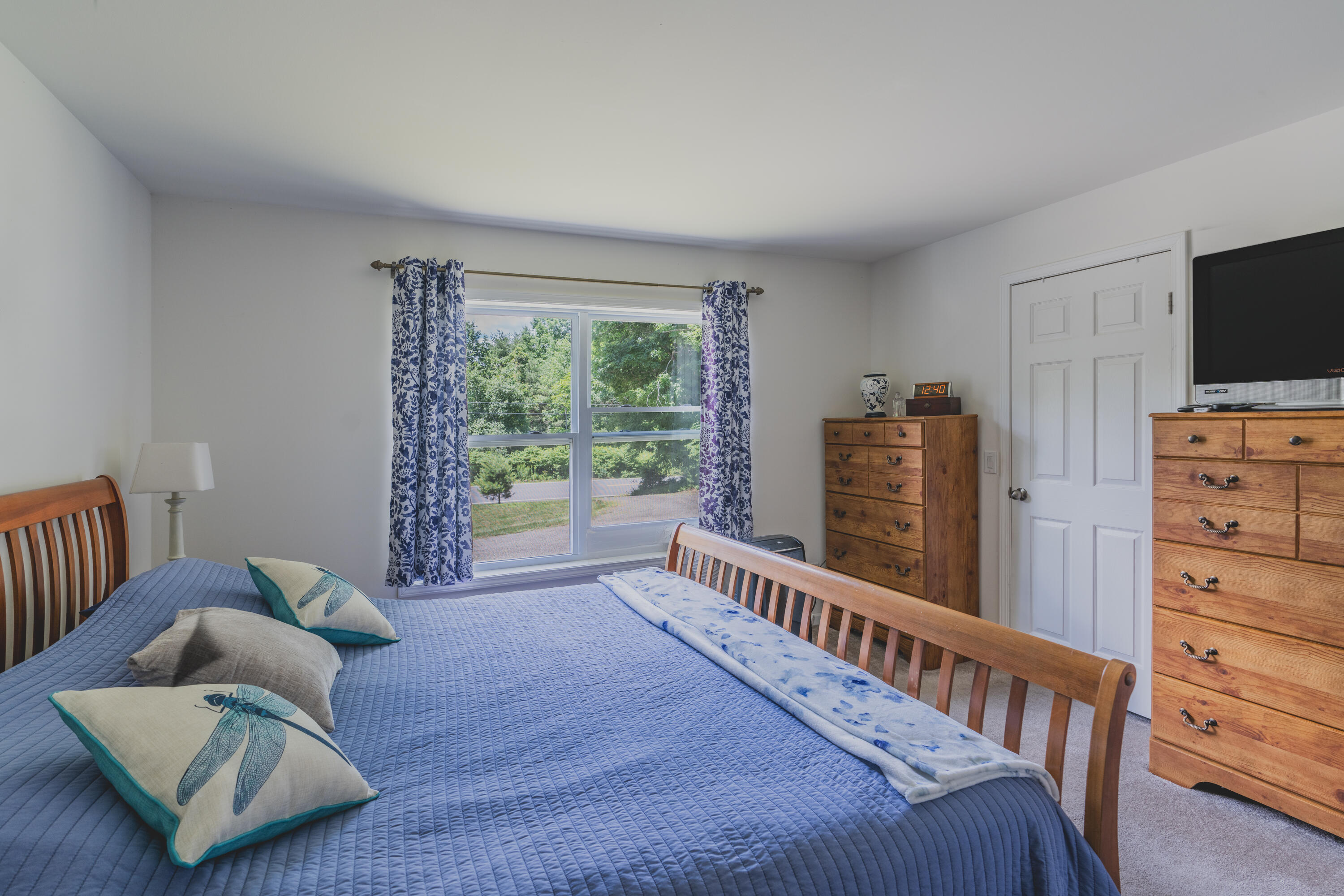 341 White Road