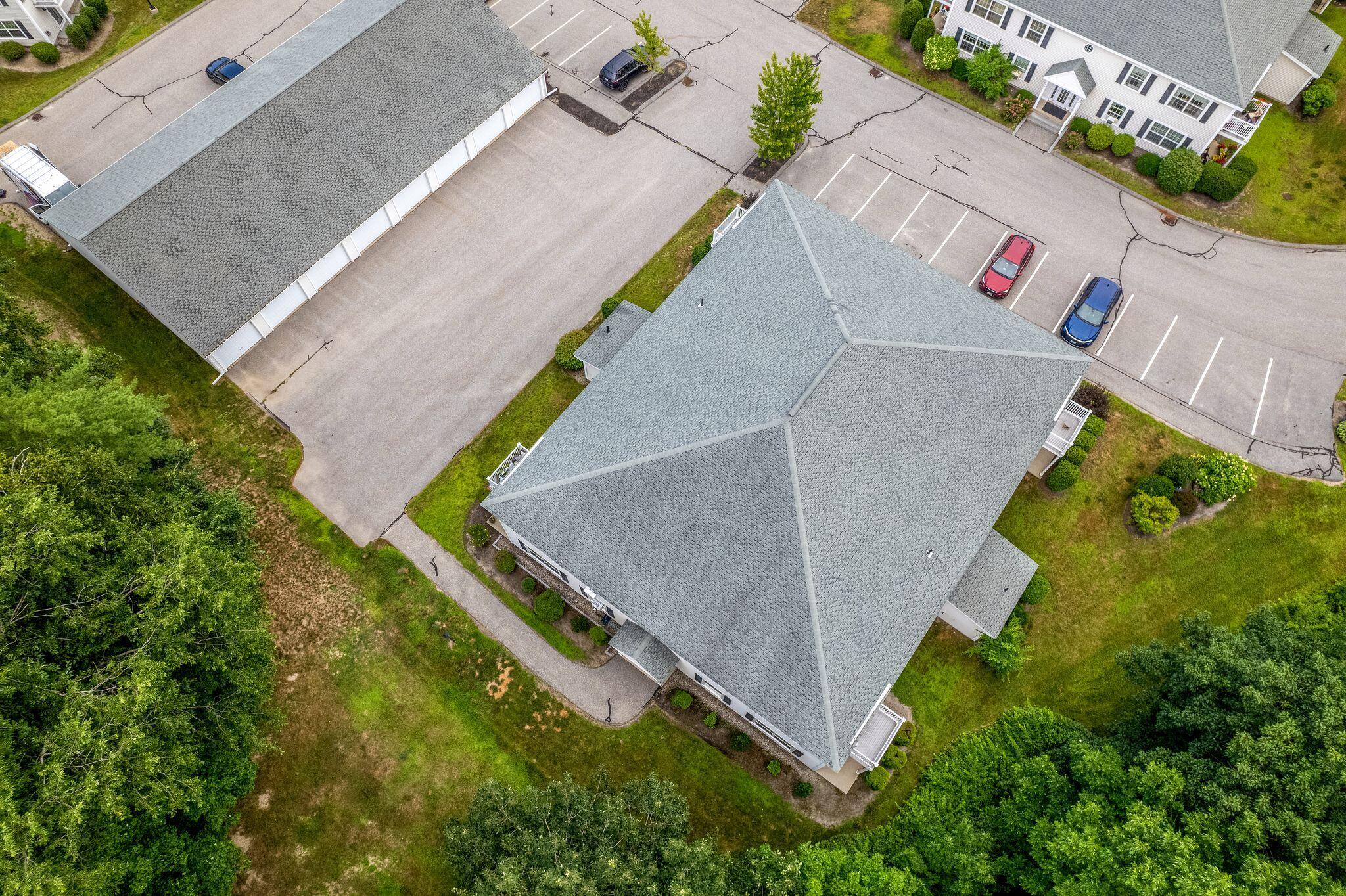 345 Saco Street, 8