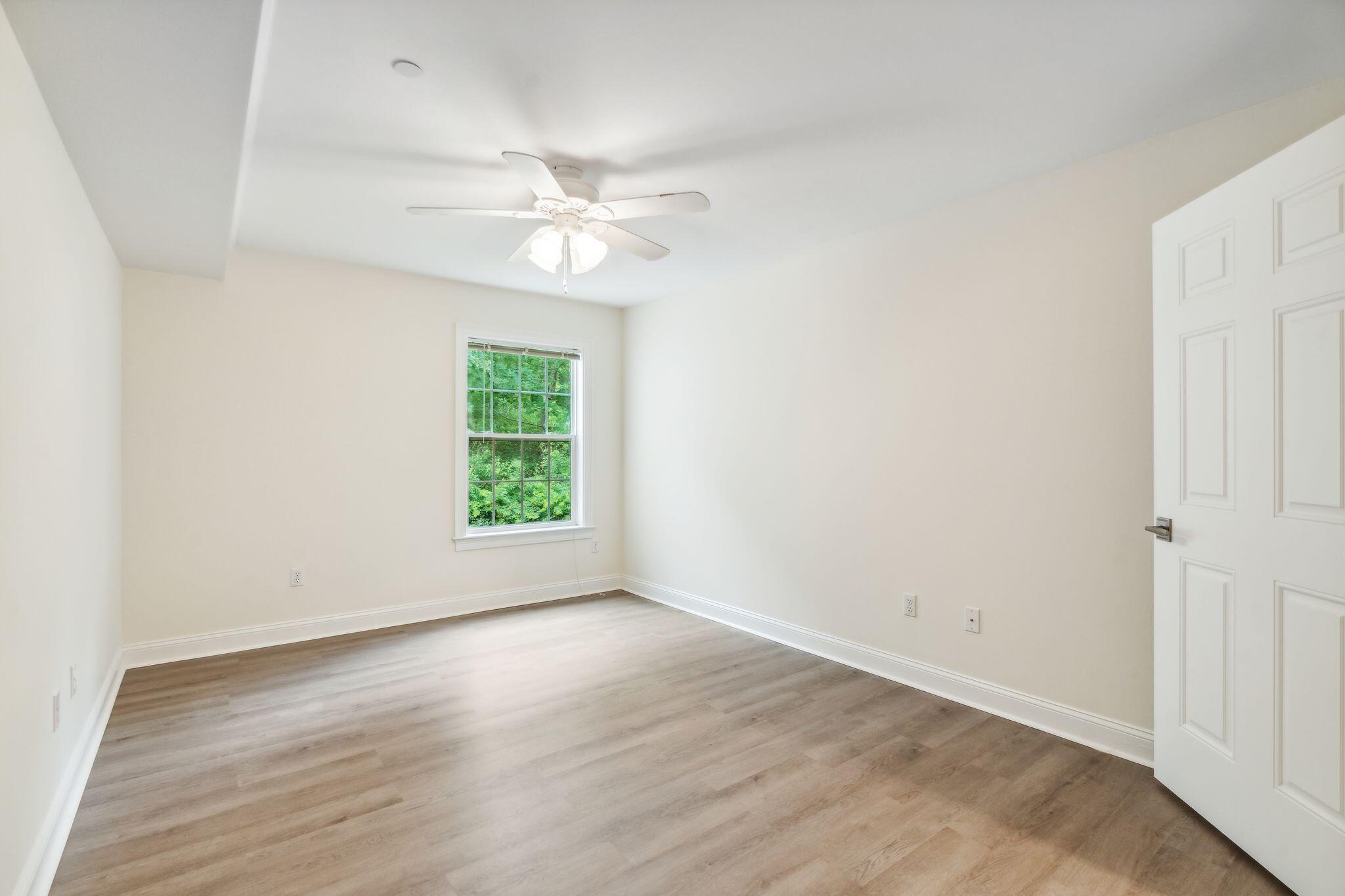 345 Saco Street, 8