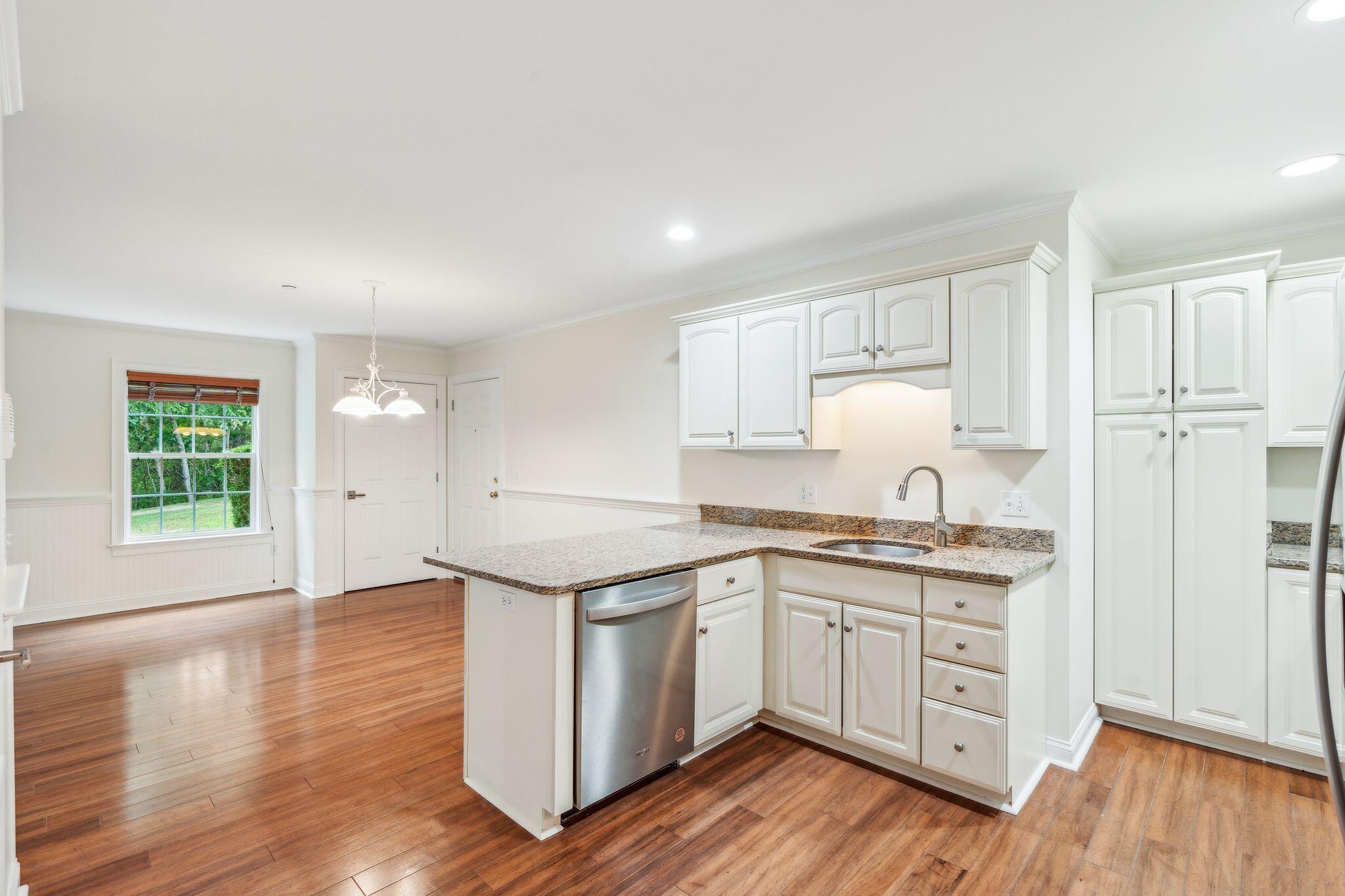 345 Saco Street, 8
