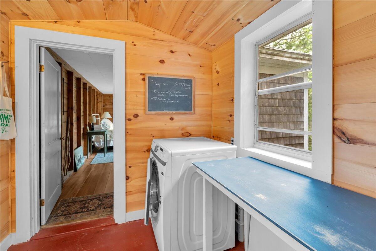 1242 Coastal Road