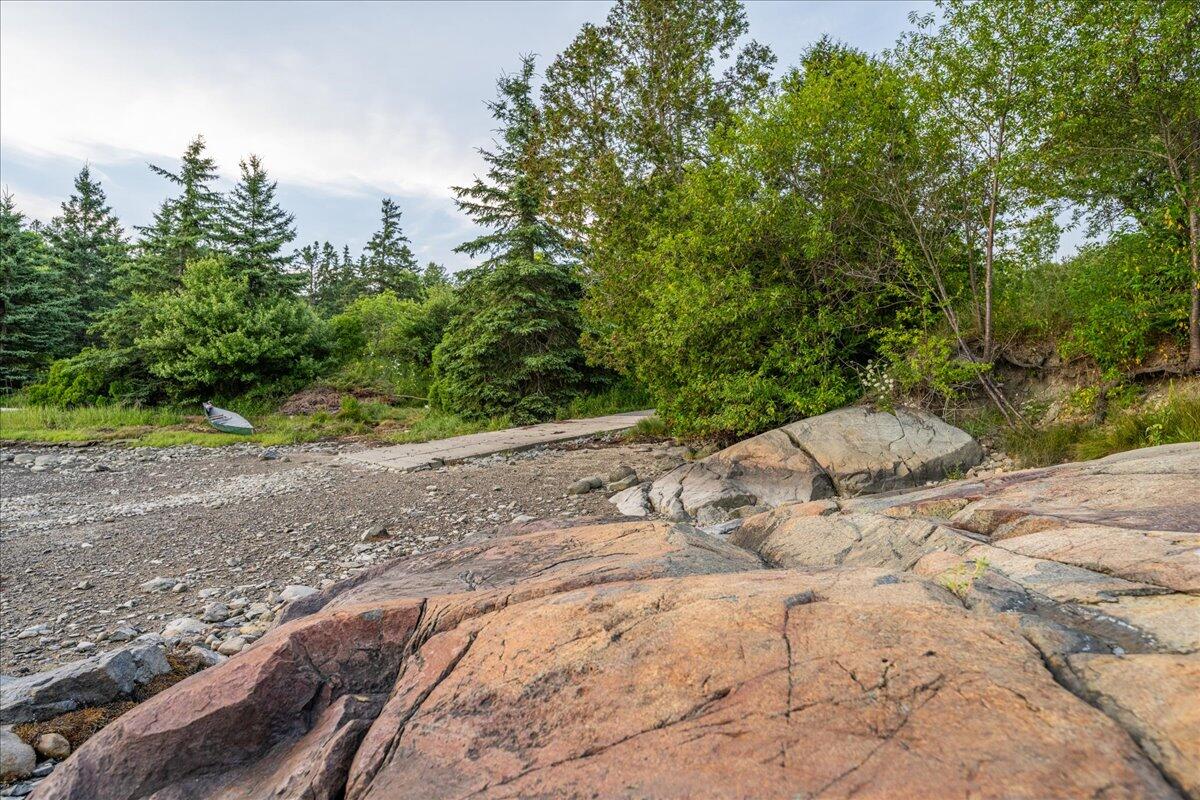 1242 Coastal Road