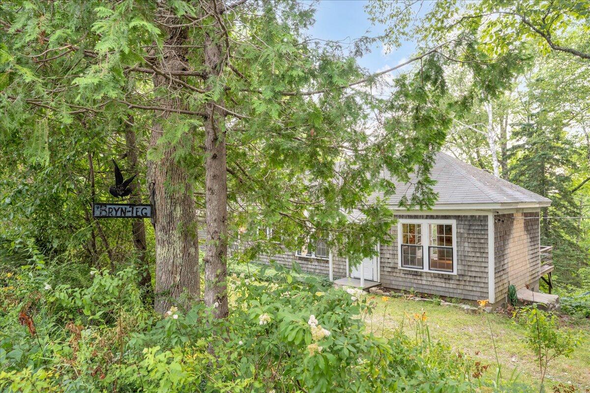 1242 Coastal Road