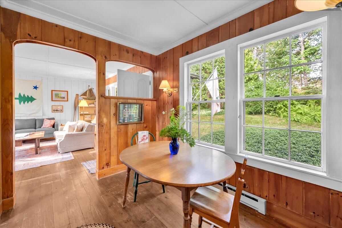 1242 Coastal Road