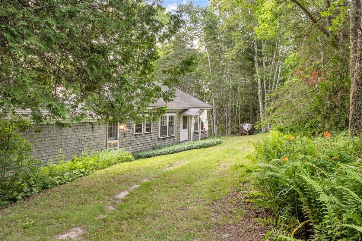 1242 Coastal Road