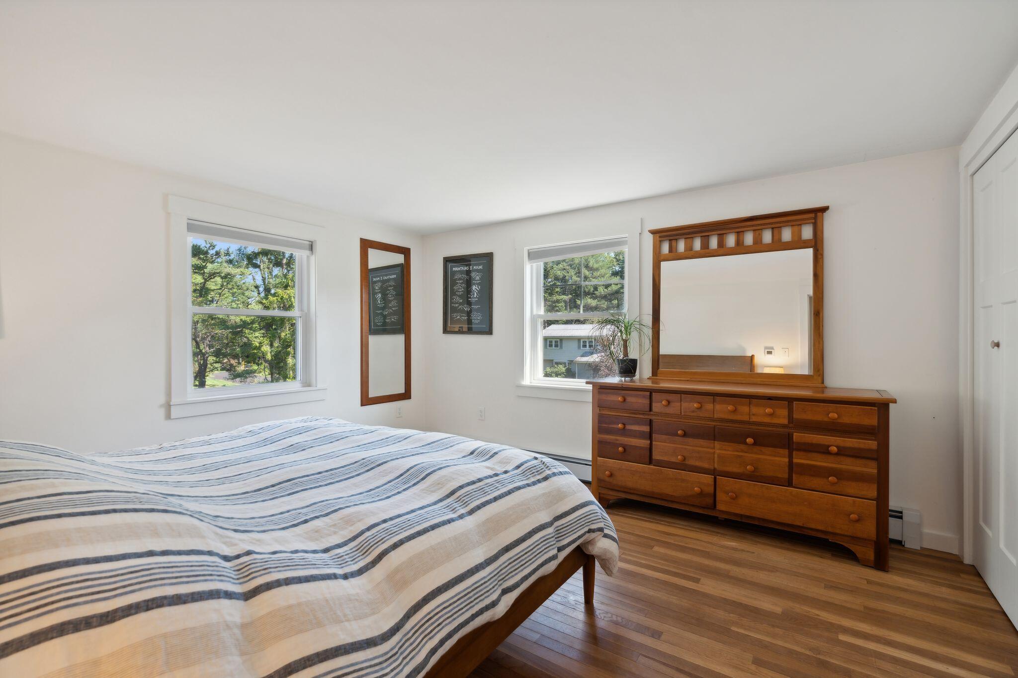 41 Meadowbrook Road