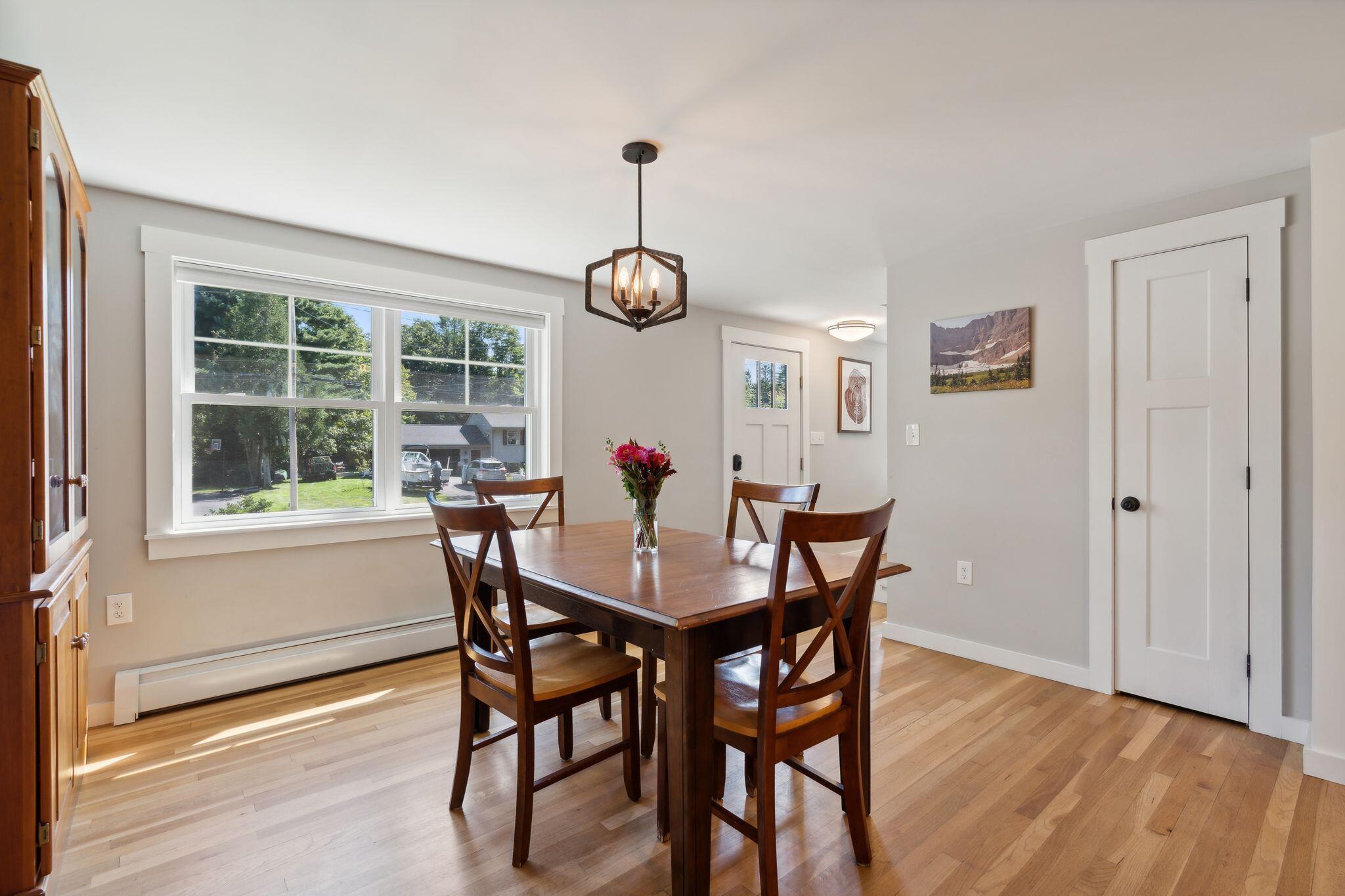 41 Meadowbrook Road