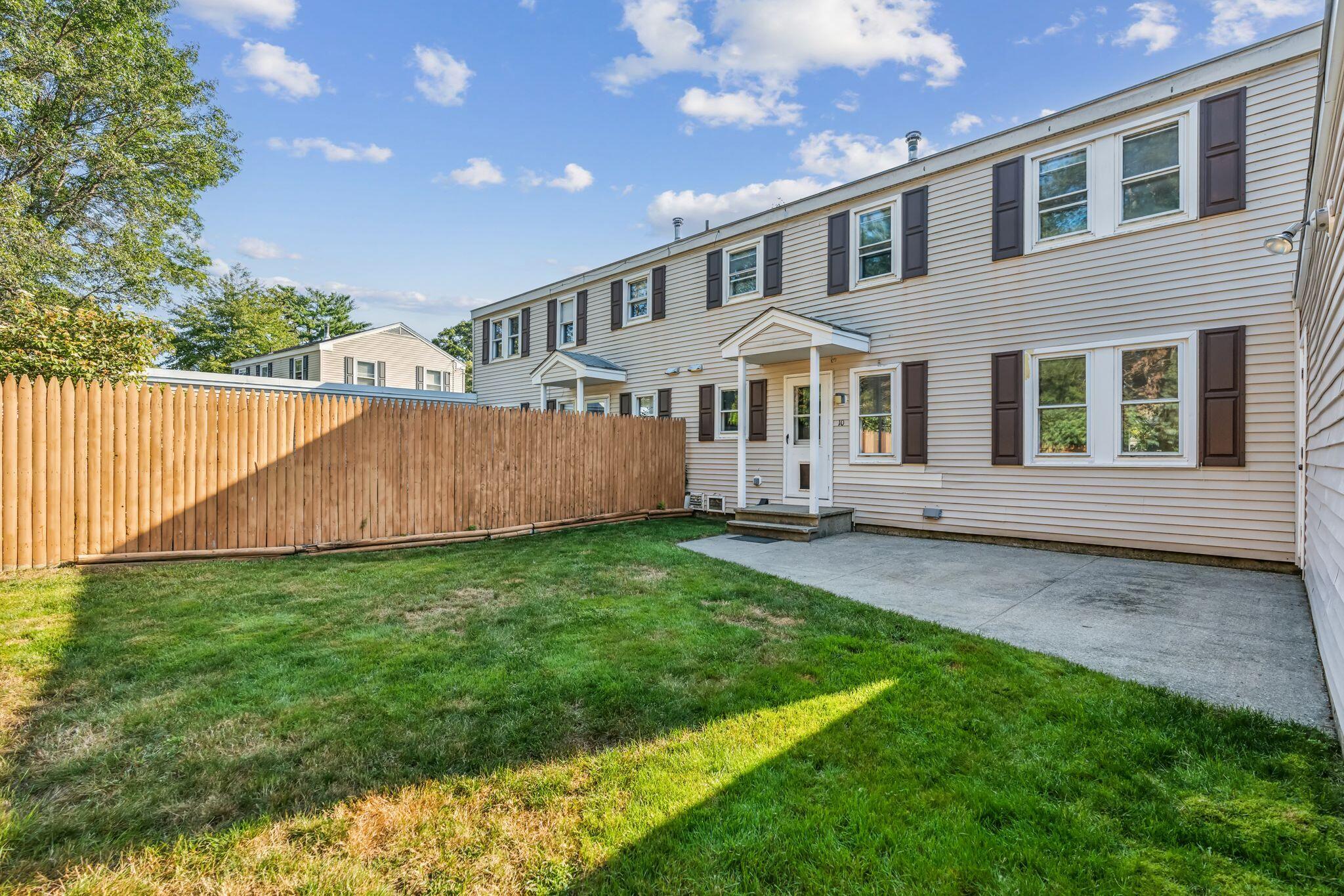 10 Windorf Circle