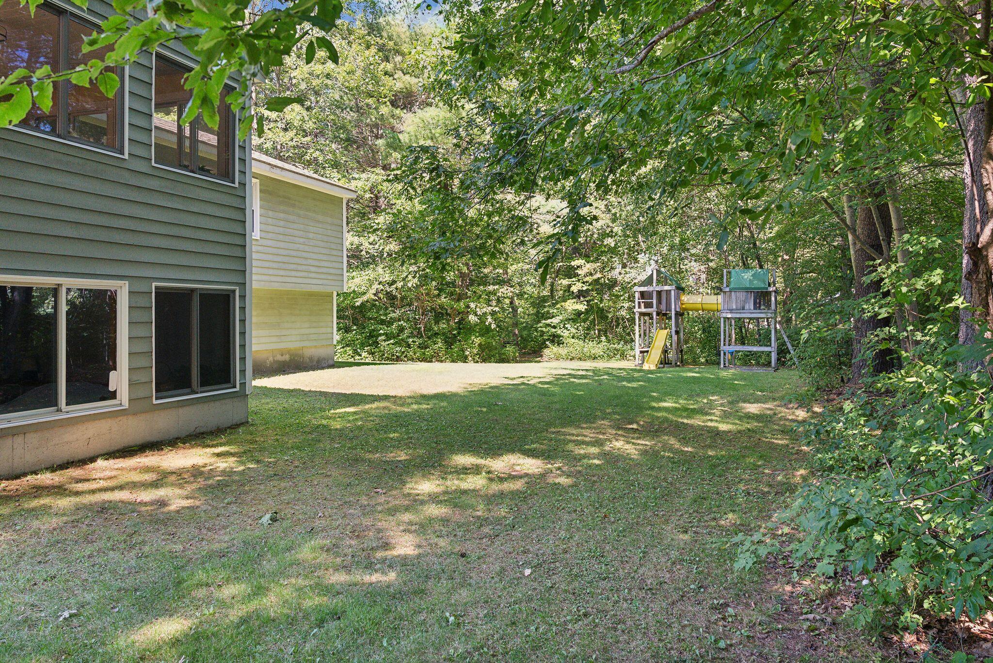 5 Laurel Road