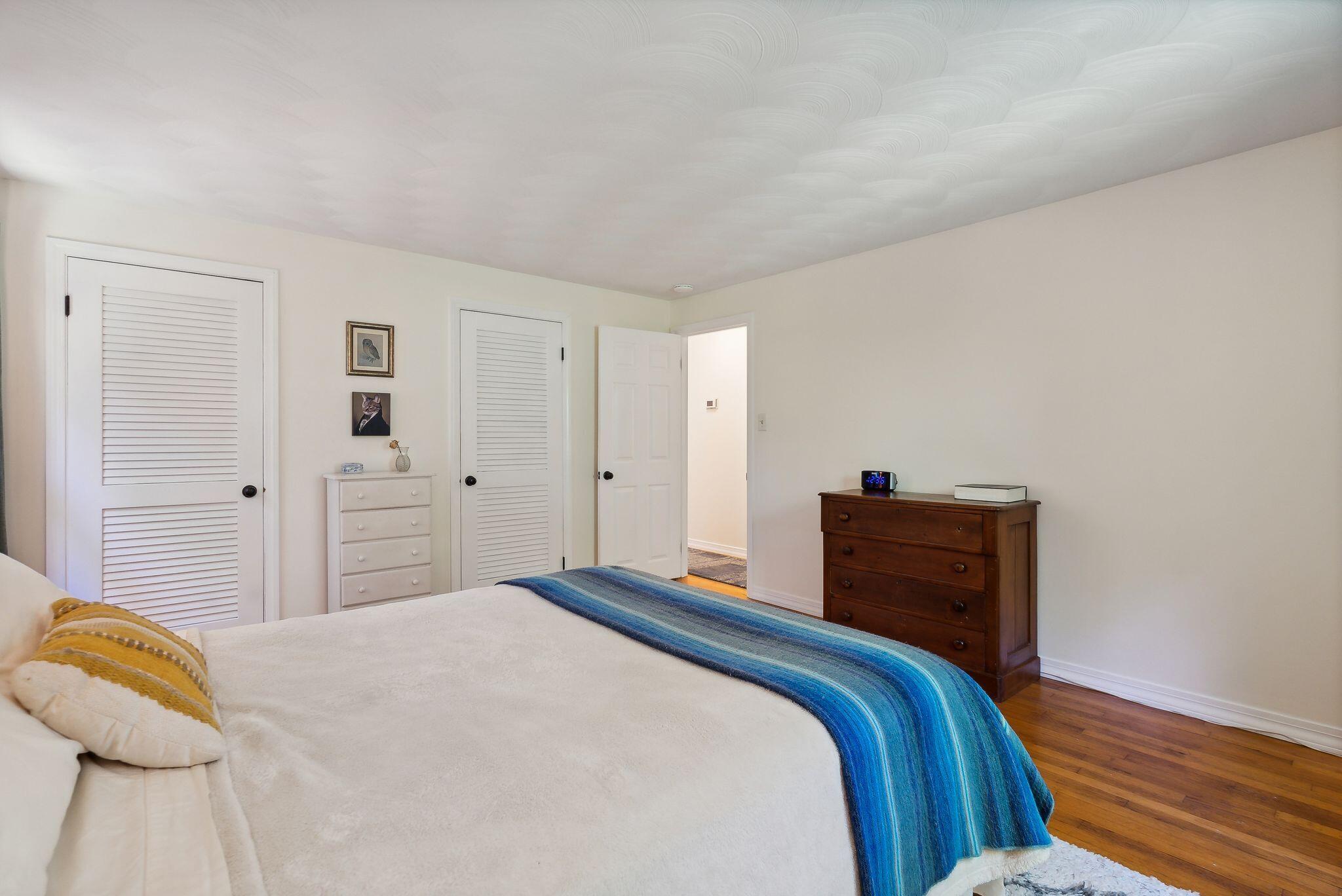5 Laurel Road