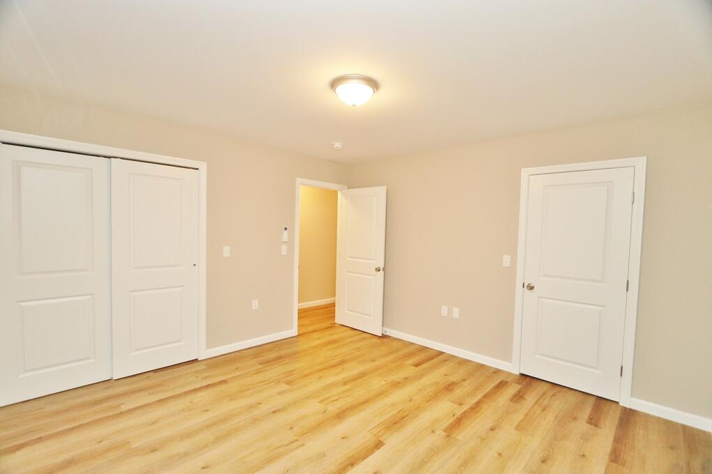 23 Adams Way