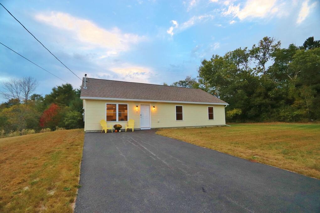 23 Adams Way