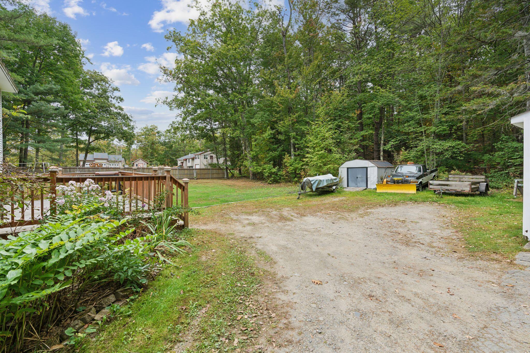 1653 River Road